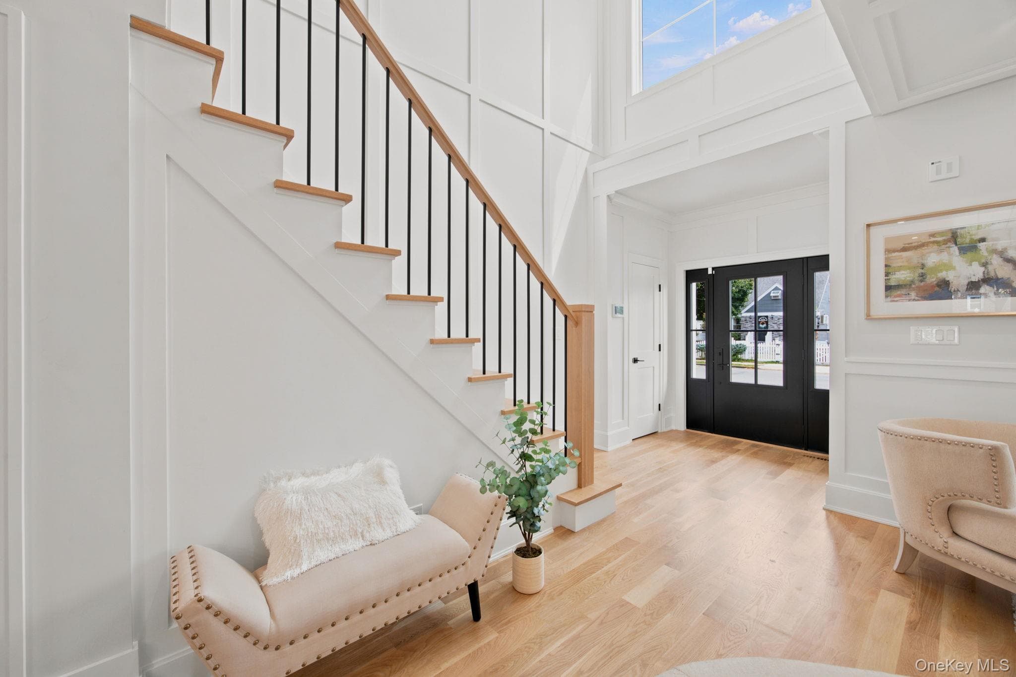 404 Langley Avenue thumbnail 4