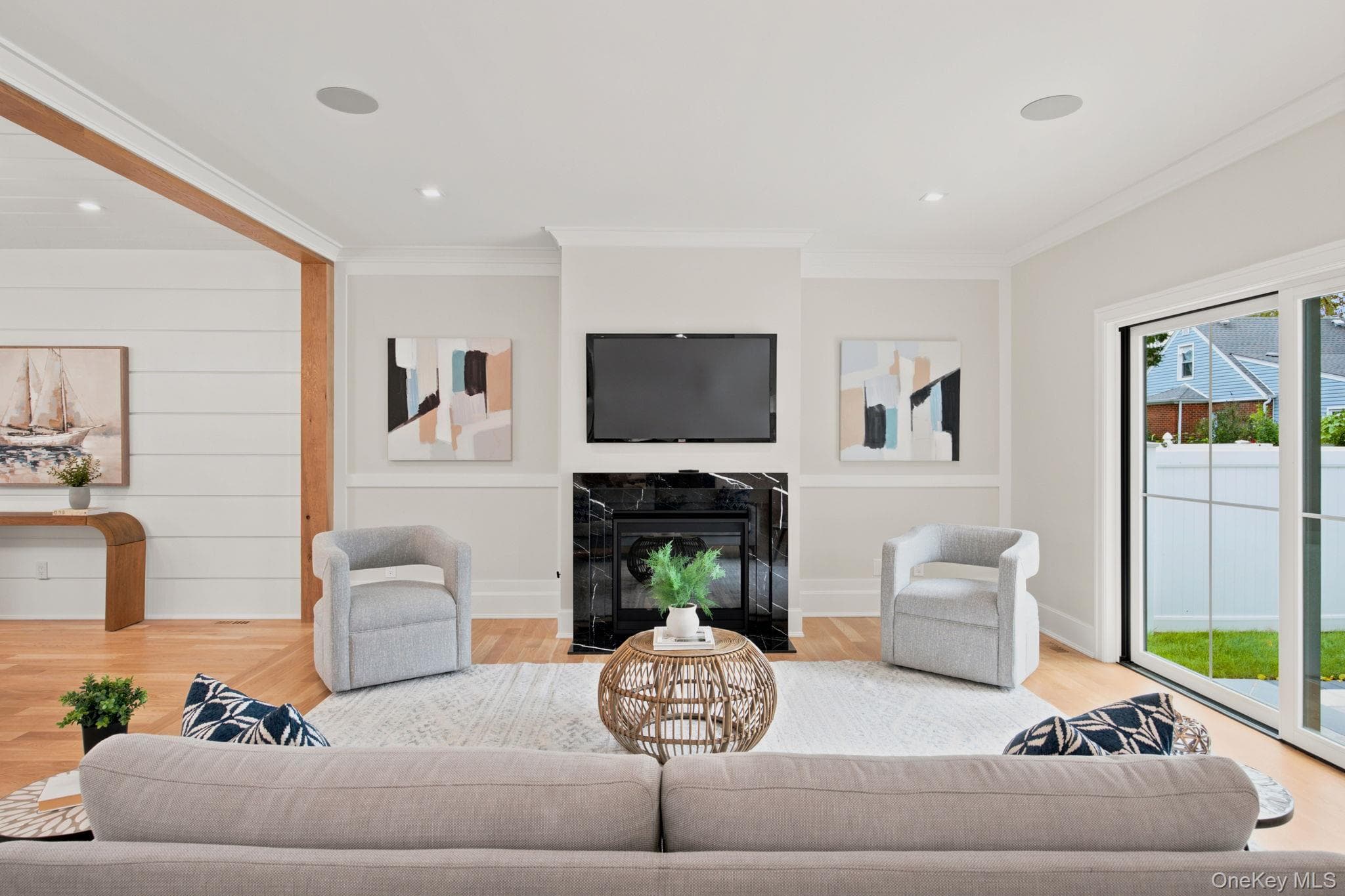 404 Langley Avenue thumbnail 9