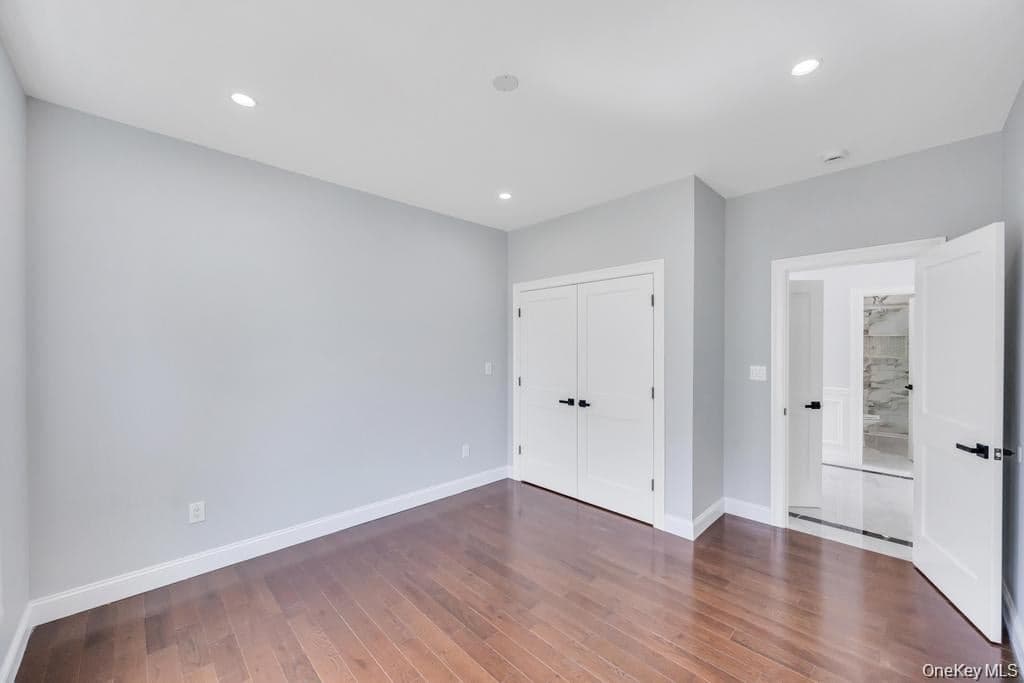 71 Cedar Street thumbnail 14