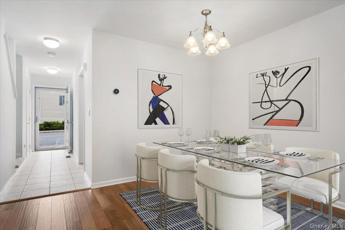 307 Alexandra Court thumbnail 14