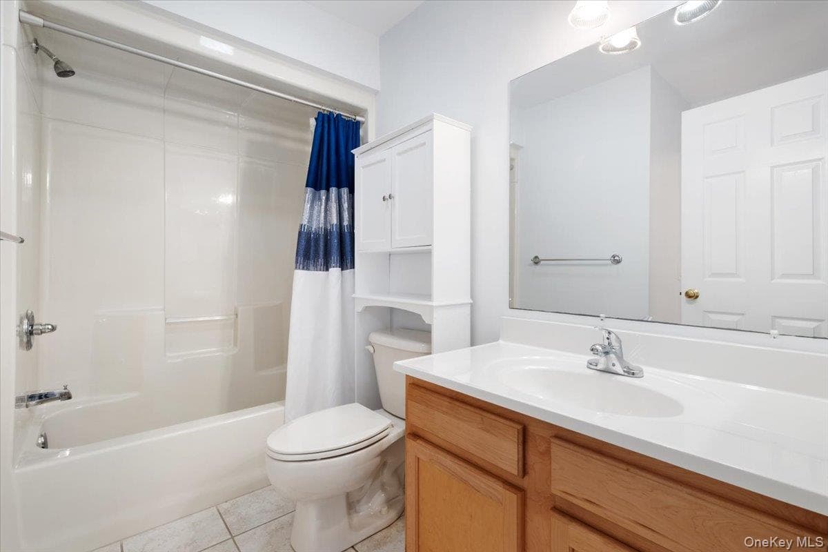 307 Alexandra Court thumbnail 36
