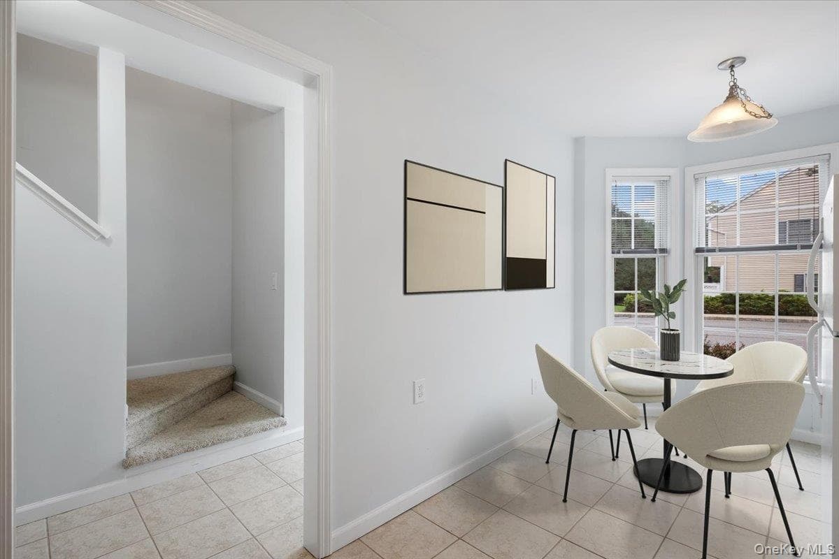 307 Alexandra Court thumbnail 23
