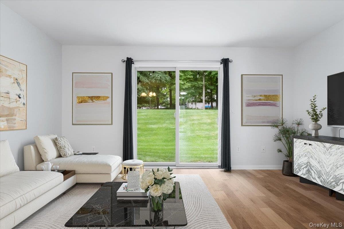 307 Alexandra Court thumbnail 9