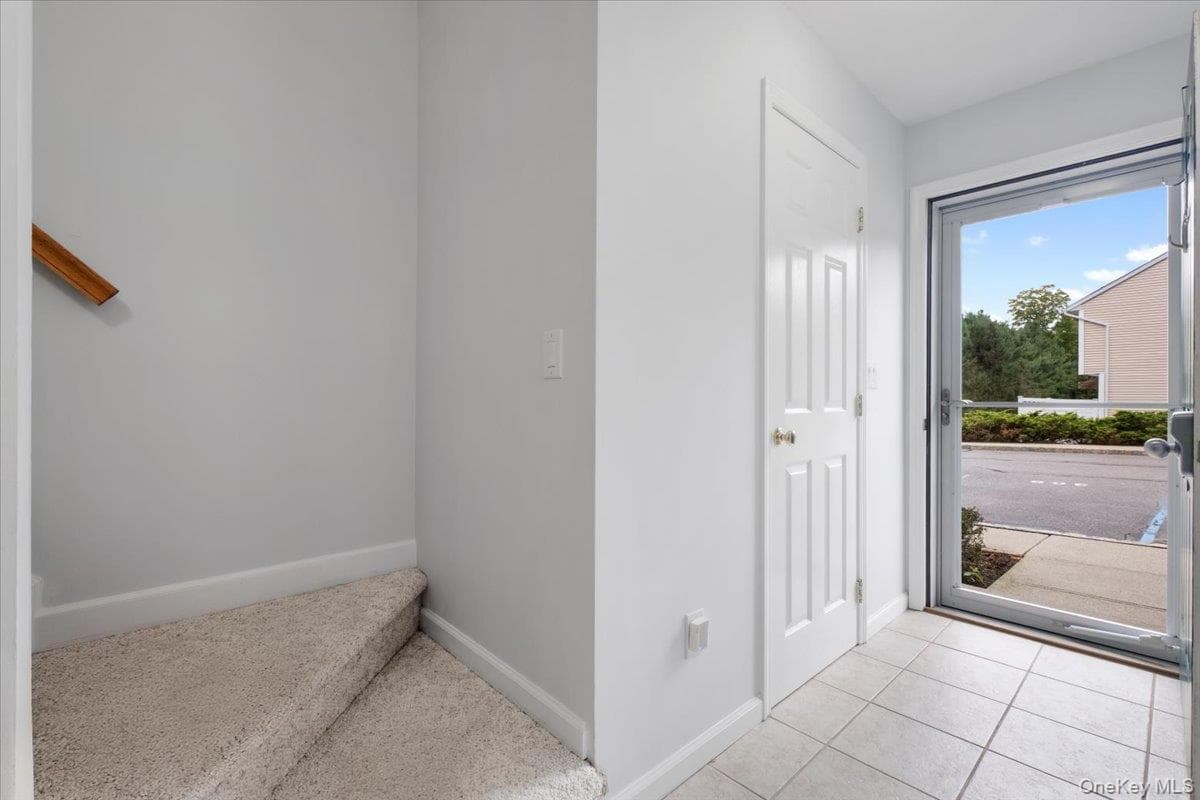 307 Alexandra Court thumbnail 25