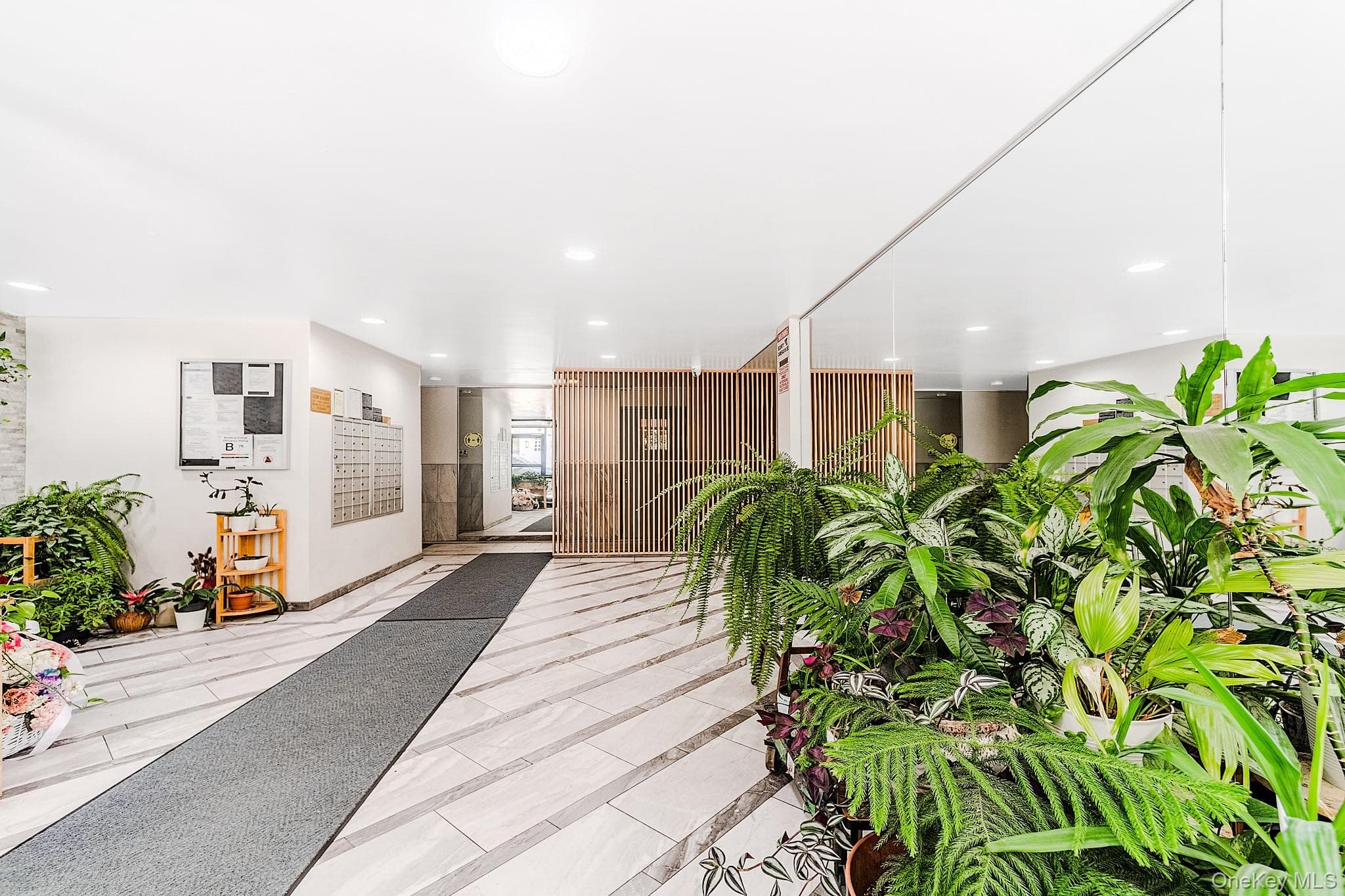 3111 Brighton 2nd Street Unit: 3H thumbnail 2