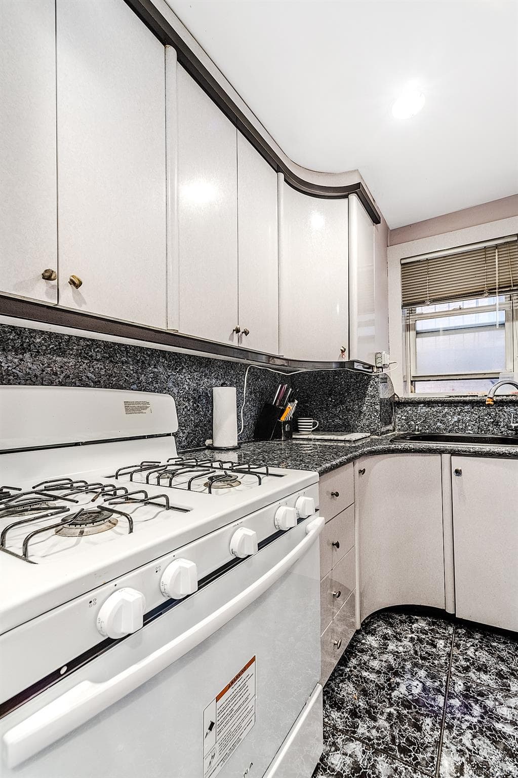 3111 Brighton 2nd Street Unit: 3H thumbnail 8