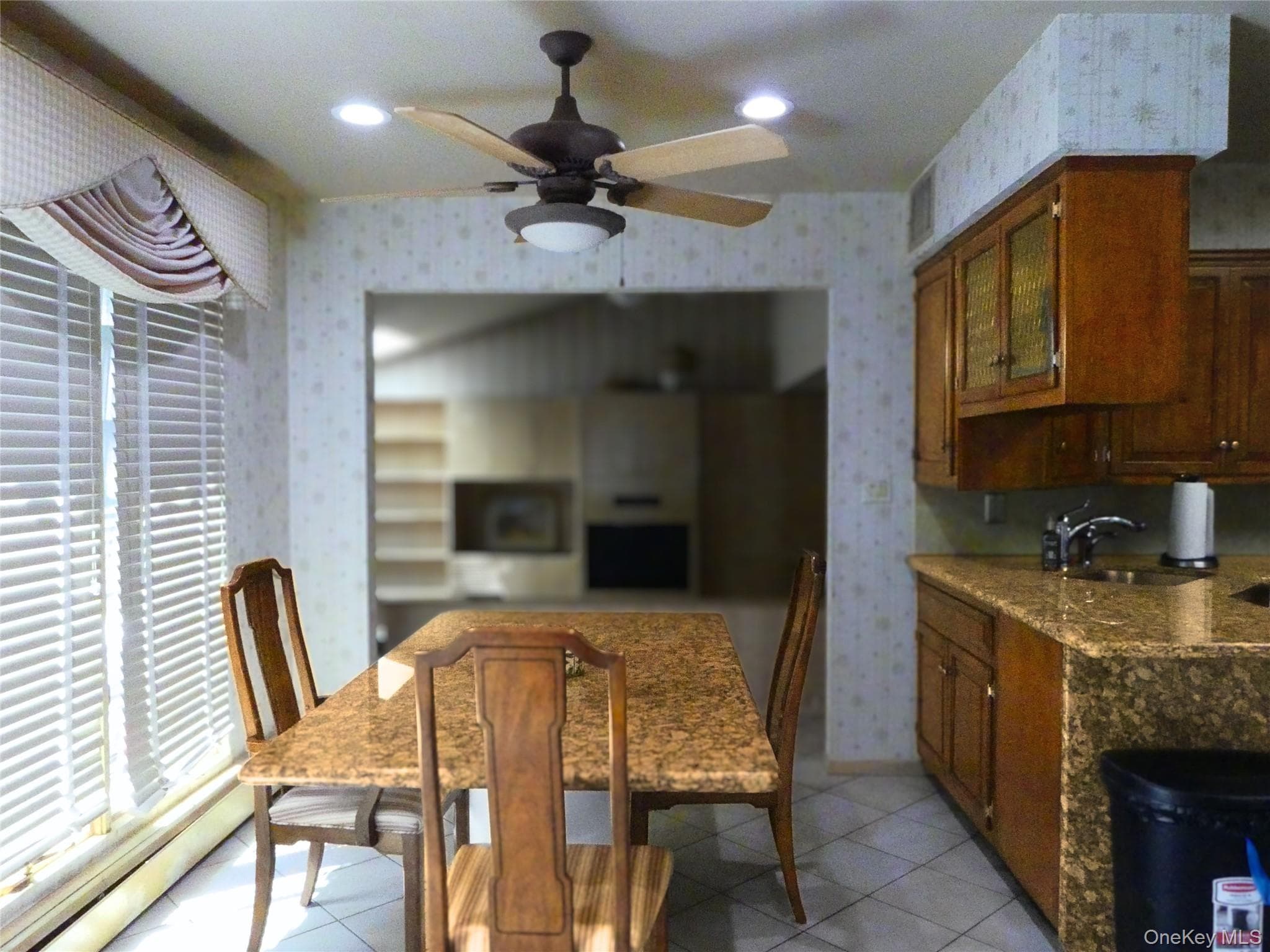 189 Scott Drive thumbnail 15