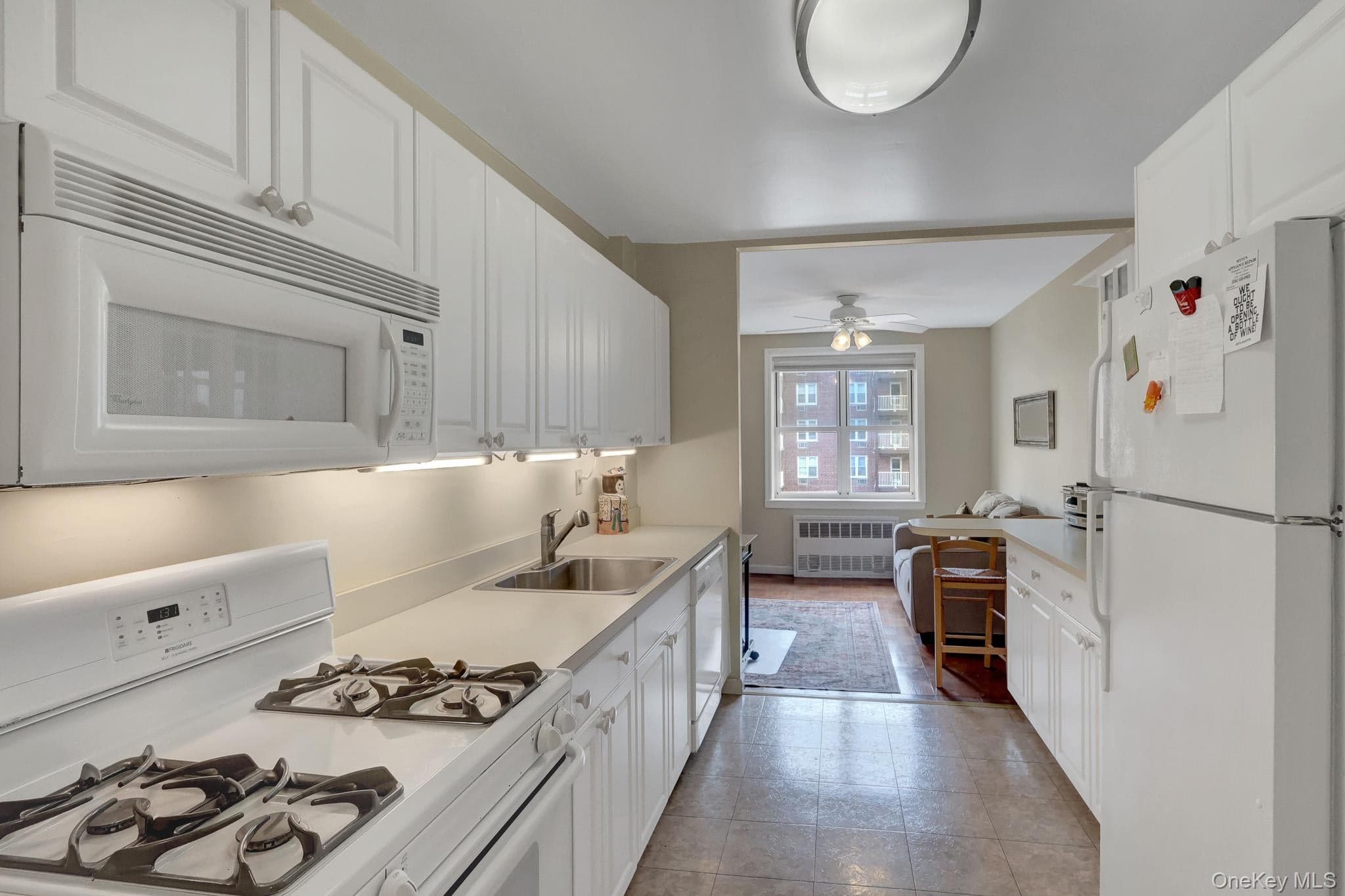 700 Shore Road Unit: 4K thumbnail 9