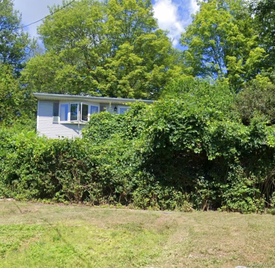 89 Pickles Road photo 1