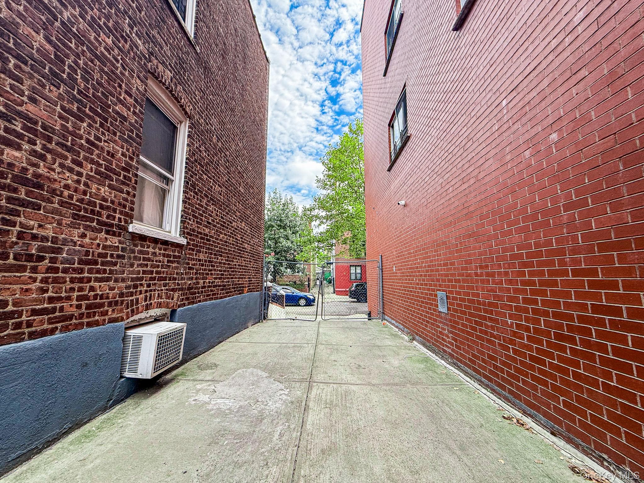 35-46 92nd Street thumbnail 6