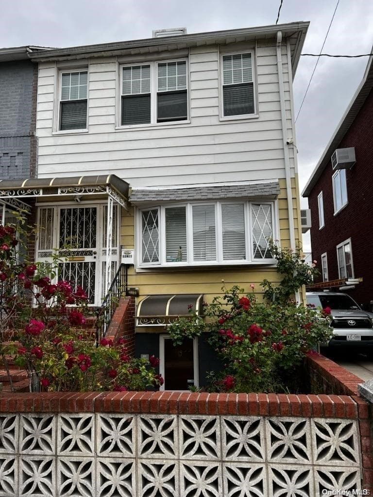 937 E 89th Street St, Brooklyn