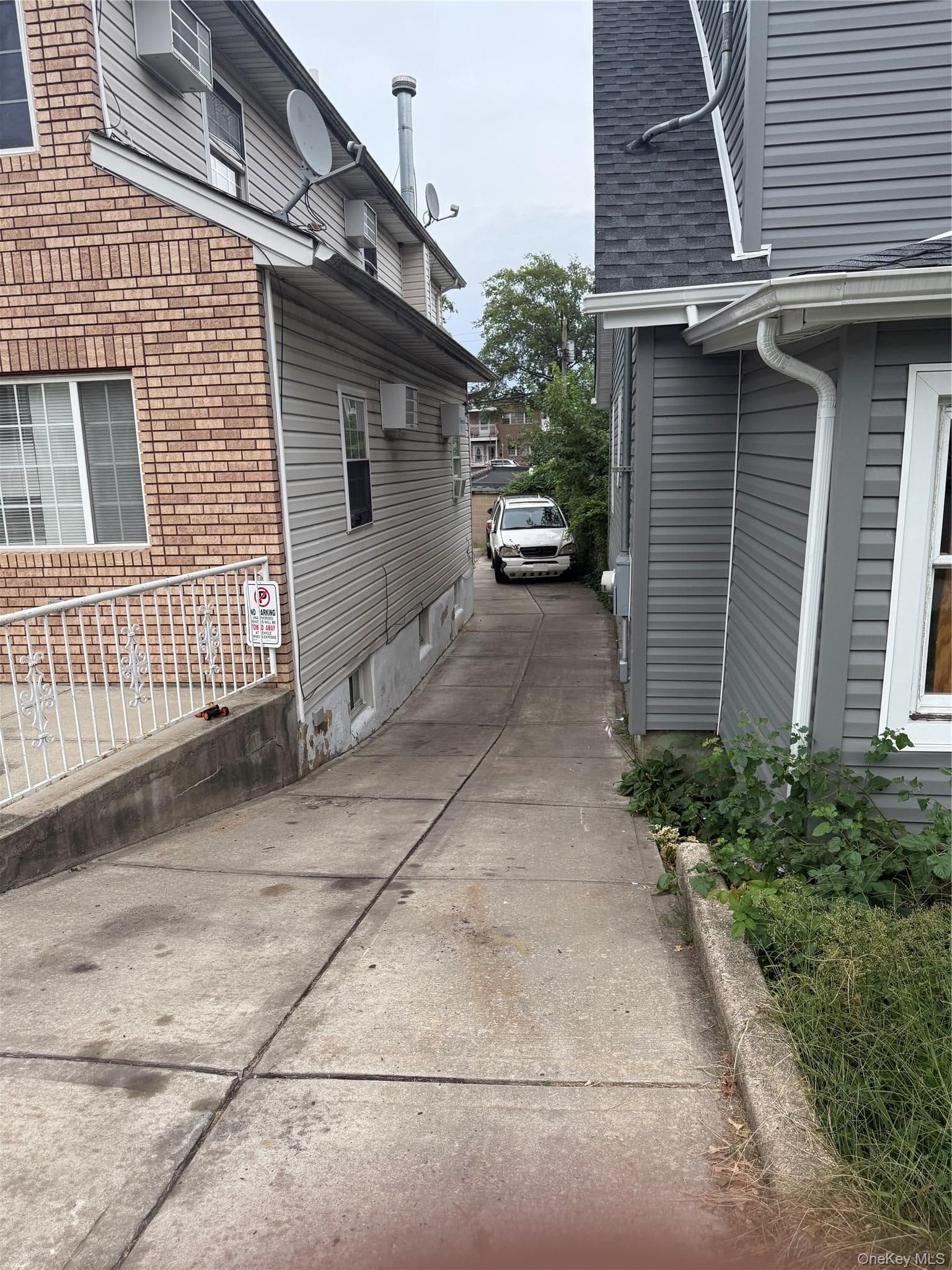 145-59 222nd Street thumbnail 2