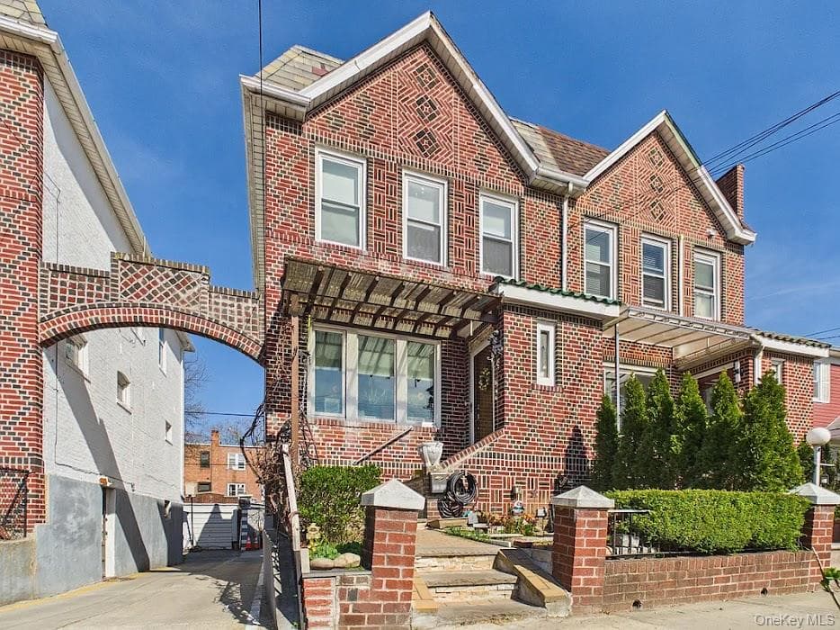 24-33 96th Street, East Elmhurst