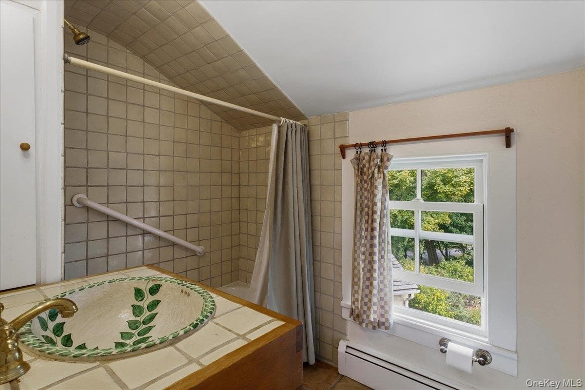 100 Whitlockville Road thumbnail 35