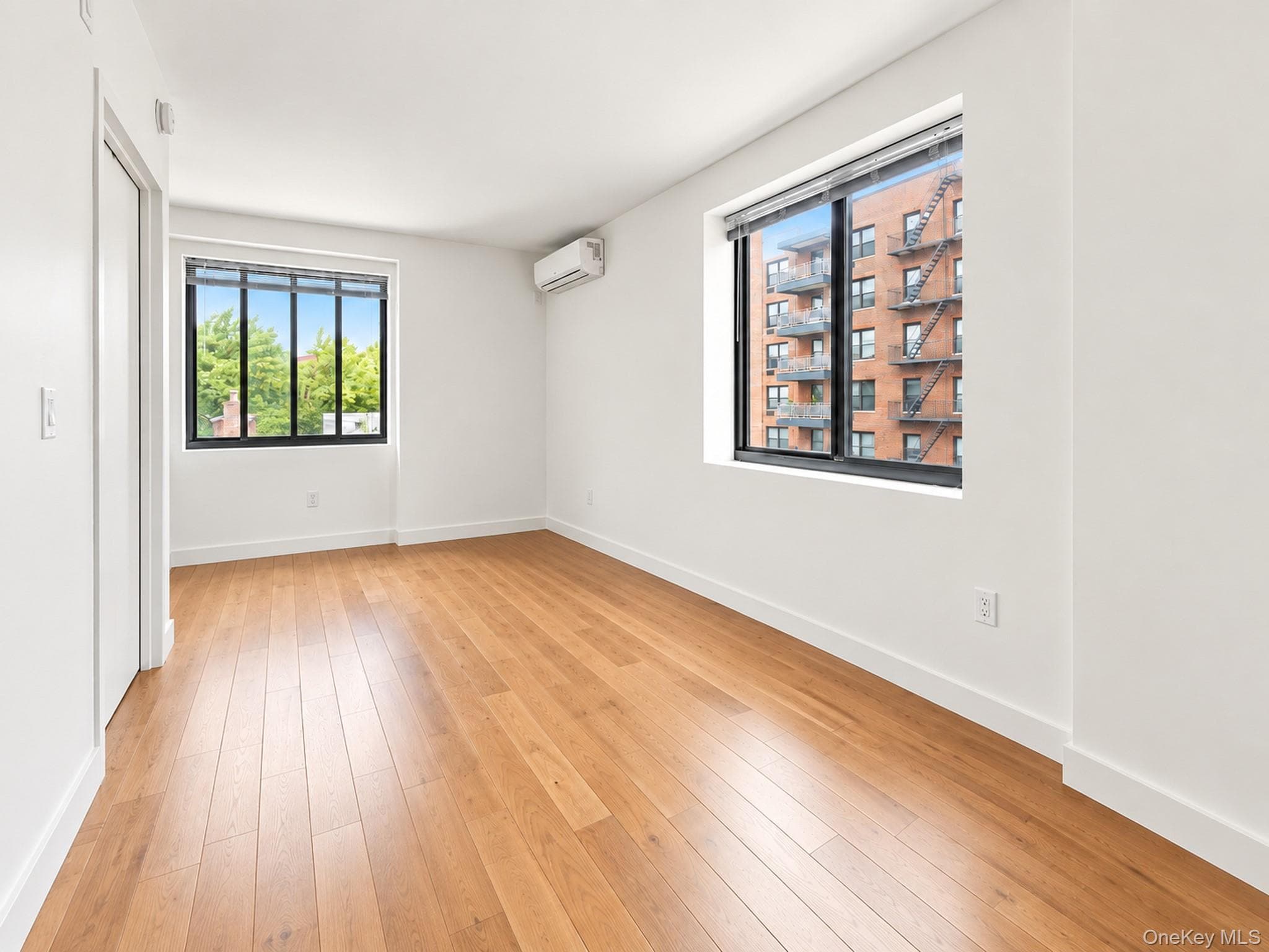 8722 51st Avenue Unit: 3H thumbnail 2