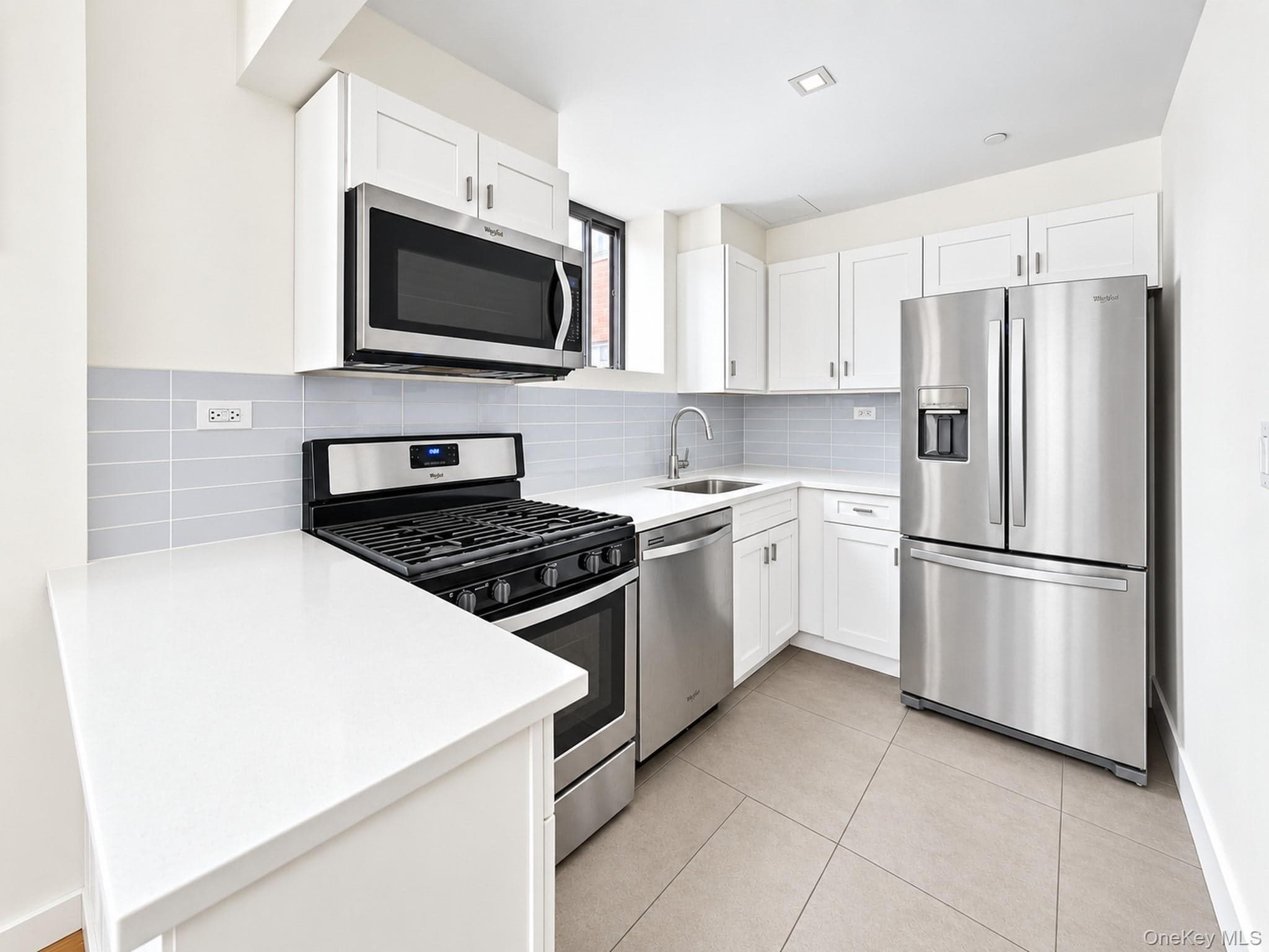 8722 51st Avenue Unit: 3H thumbnail 6
