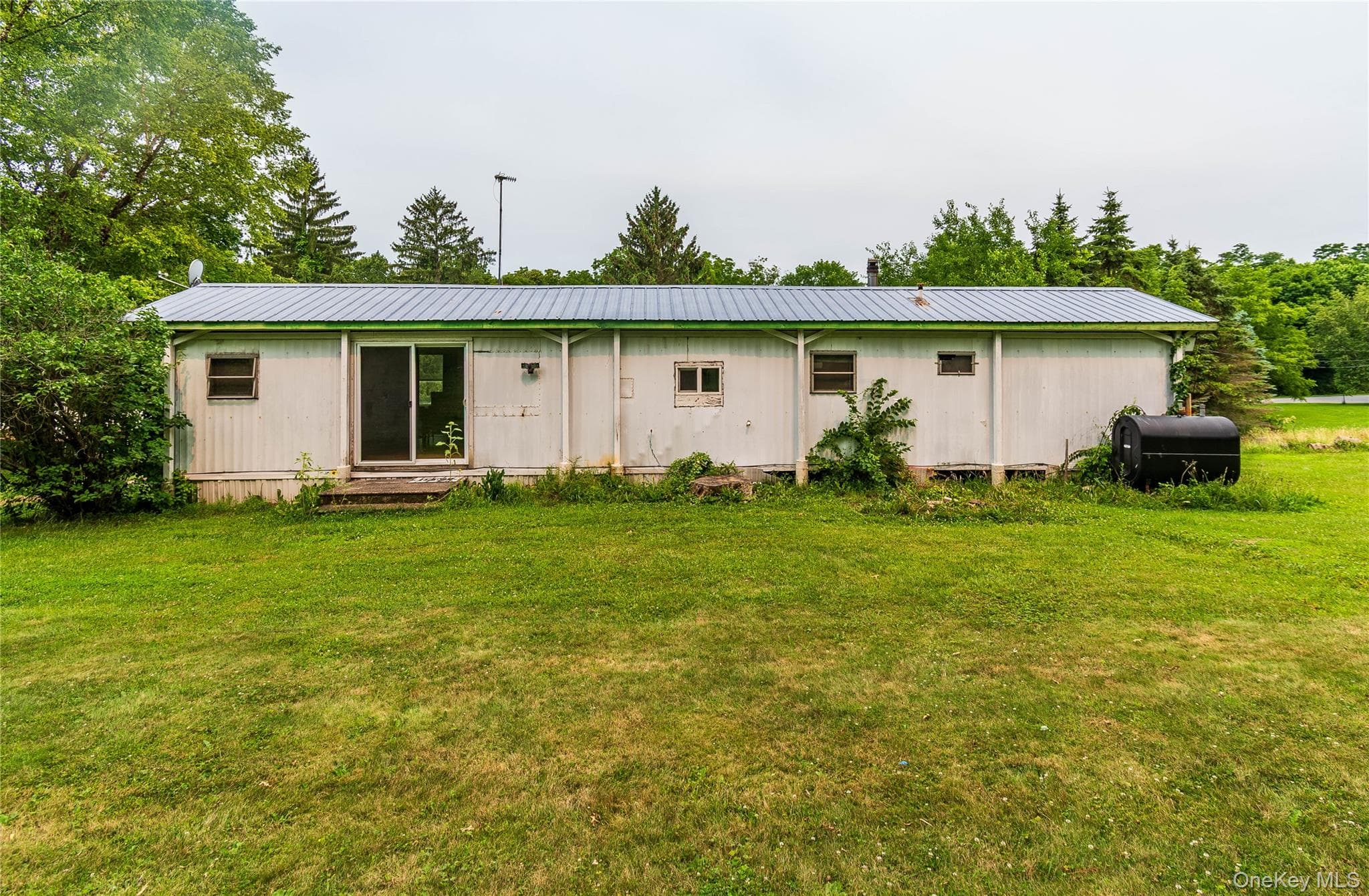 257 S Greenhaven Road thumbnail 31