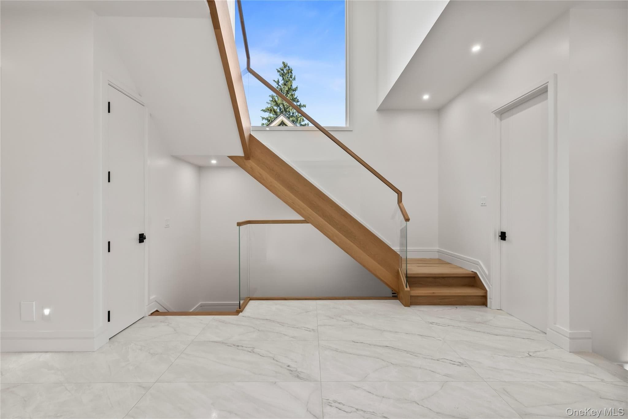 17 Jay St ST Unit: 201 thumbnail 6