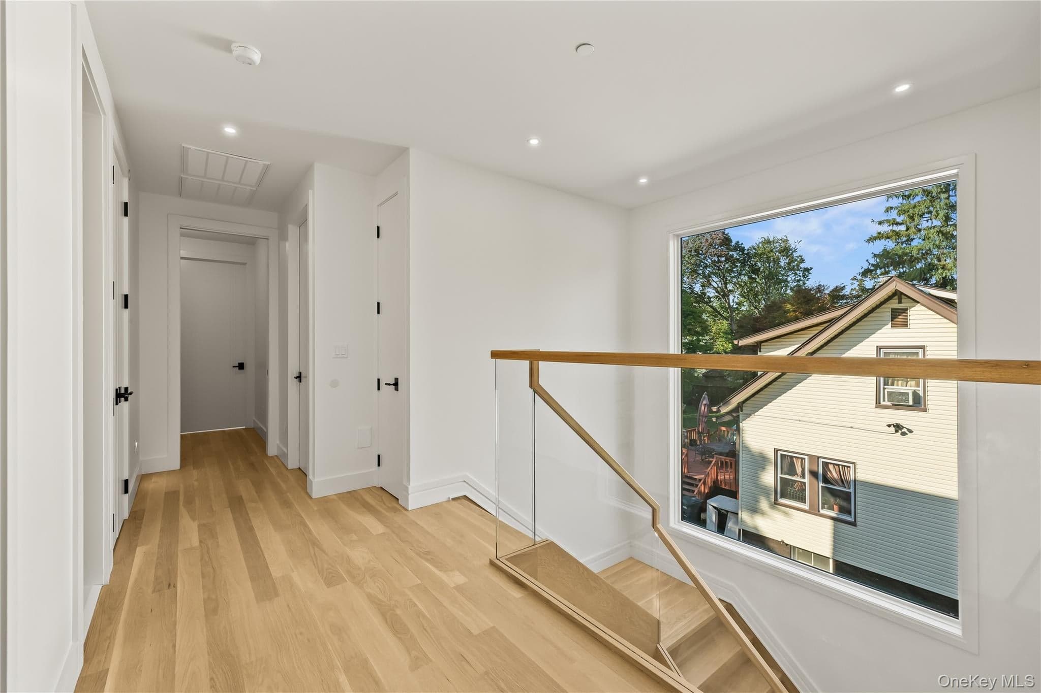 17 Jay St ST Unit: 201 thumbnail 19