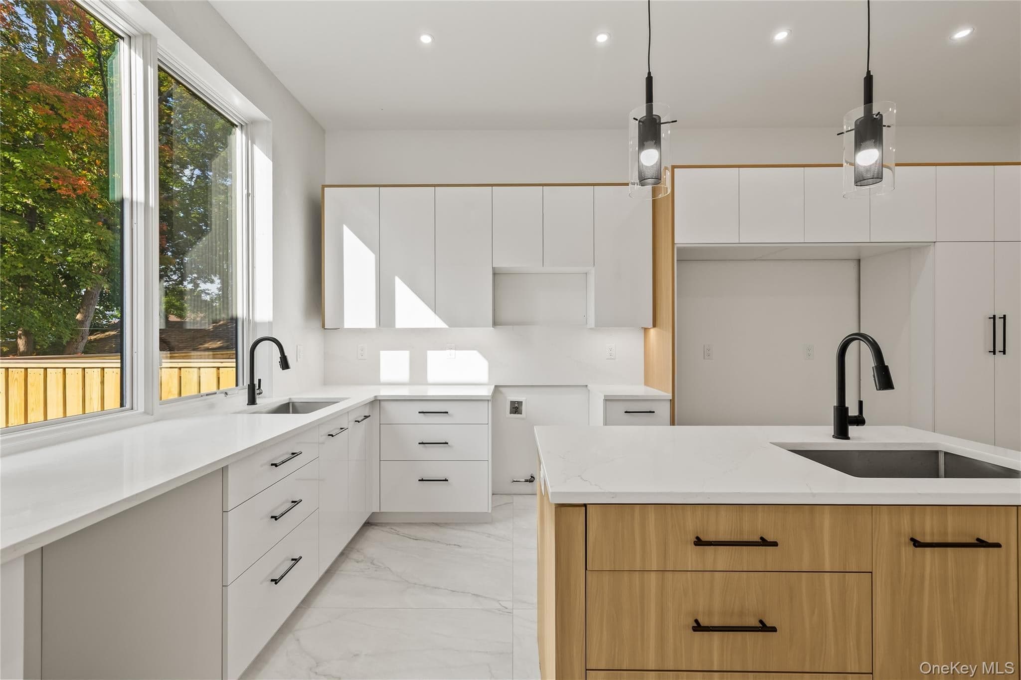 17 Jay St ST Unit: 201 thumbnail 15