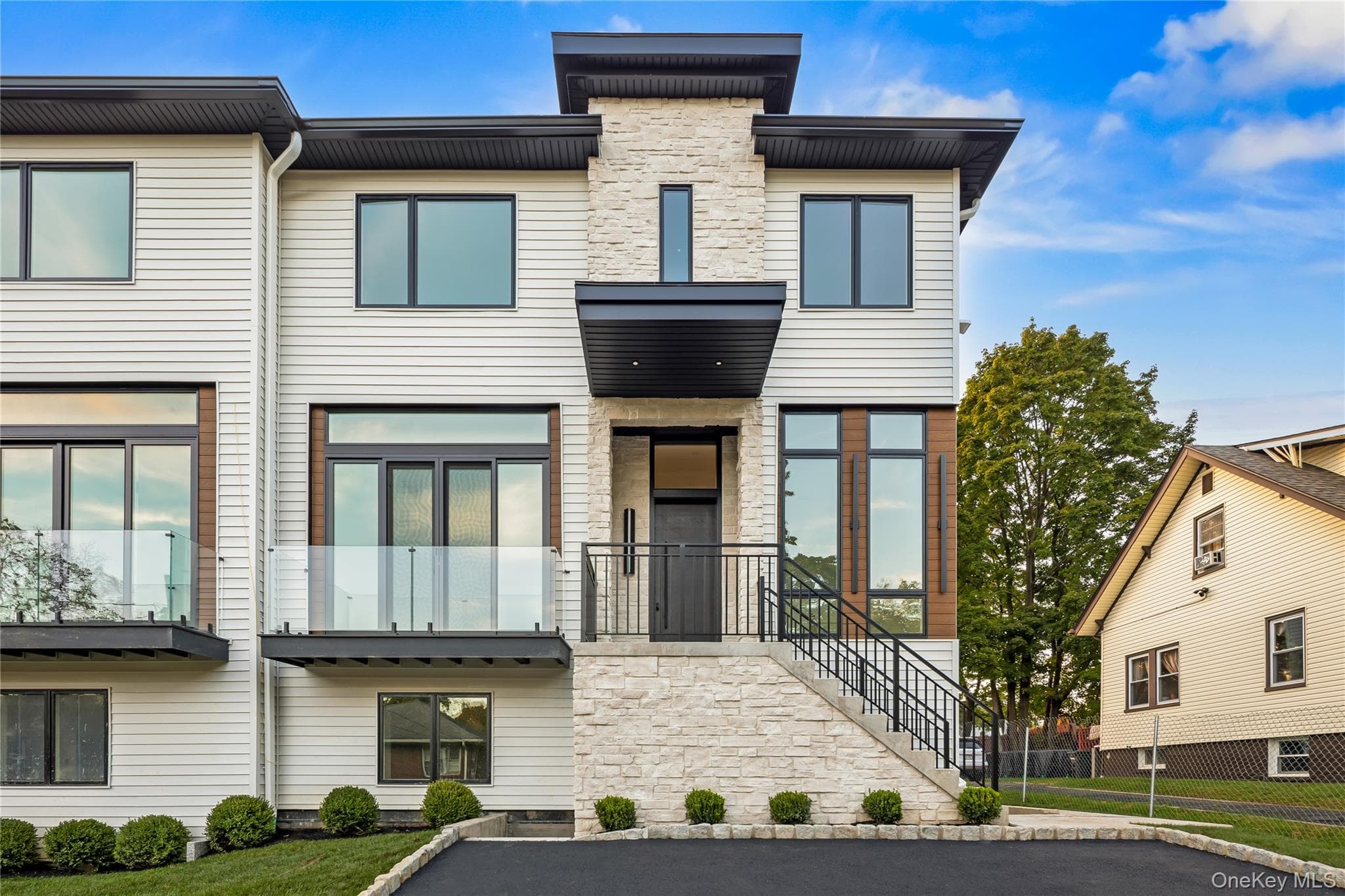 17 Jay St ST Unit: 201 thumbnail 40