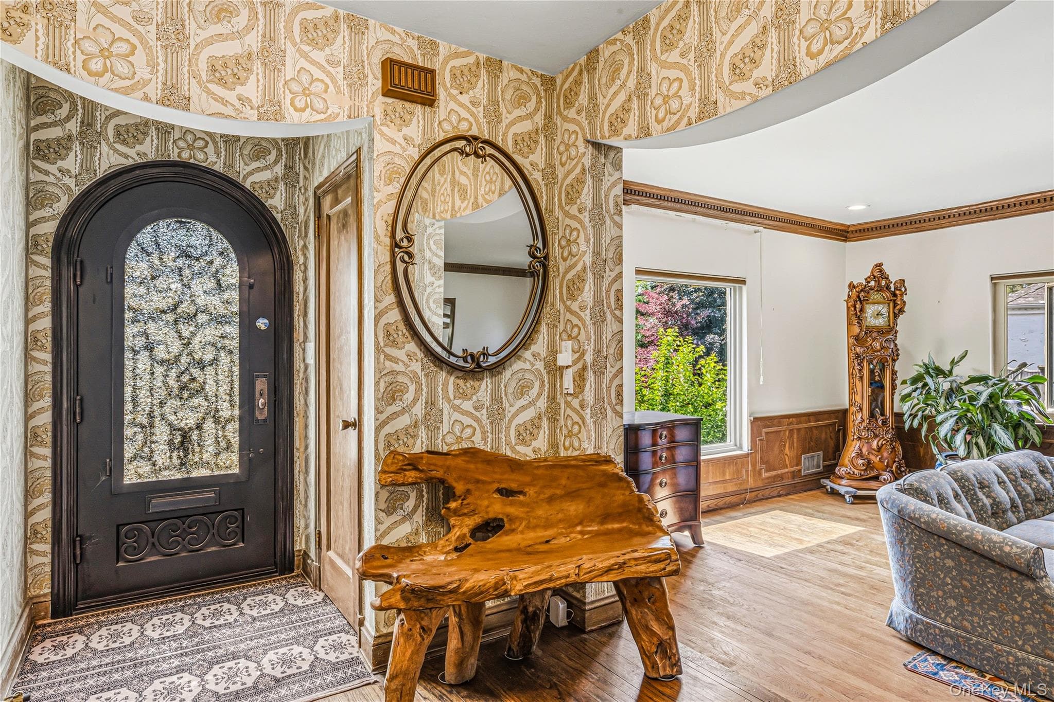 36 Strathmore Road thumbnail 3