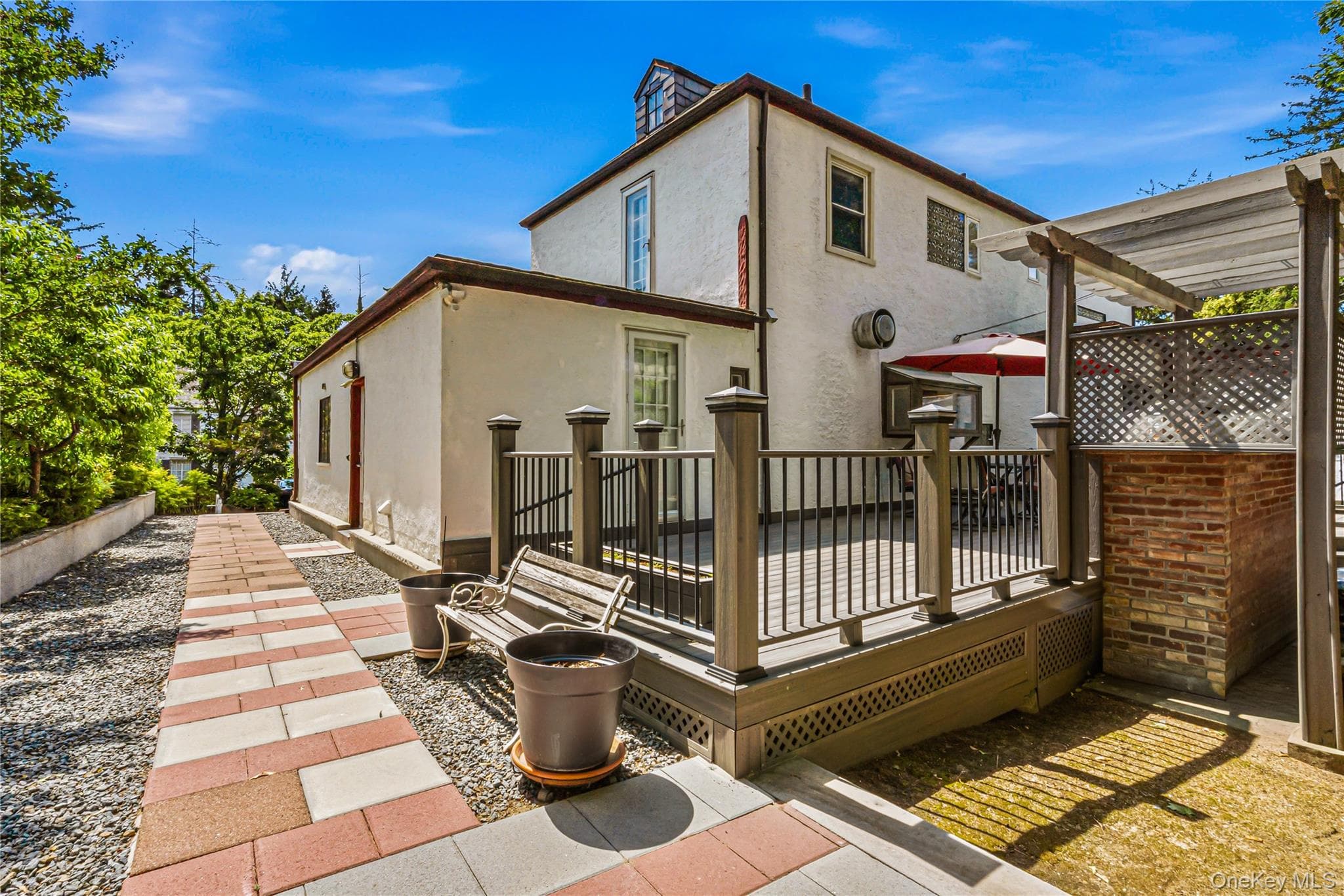 36 Strathmore Road thumbnail 30