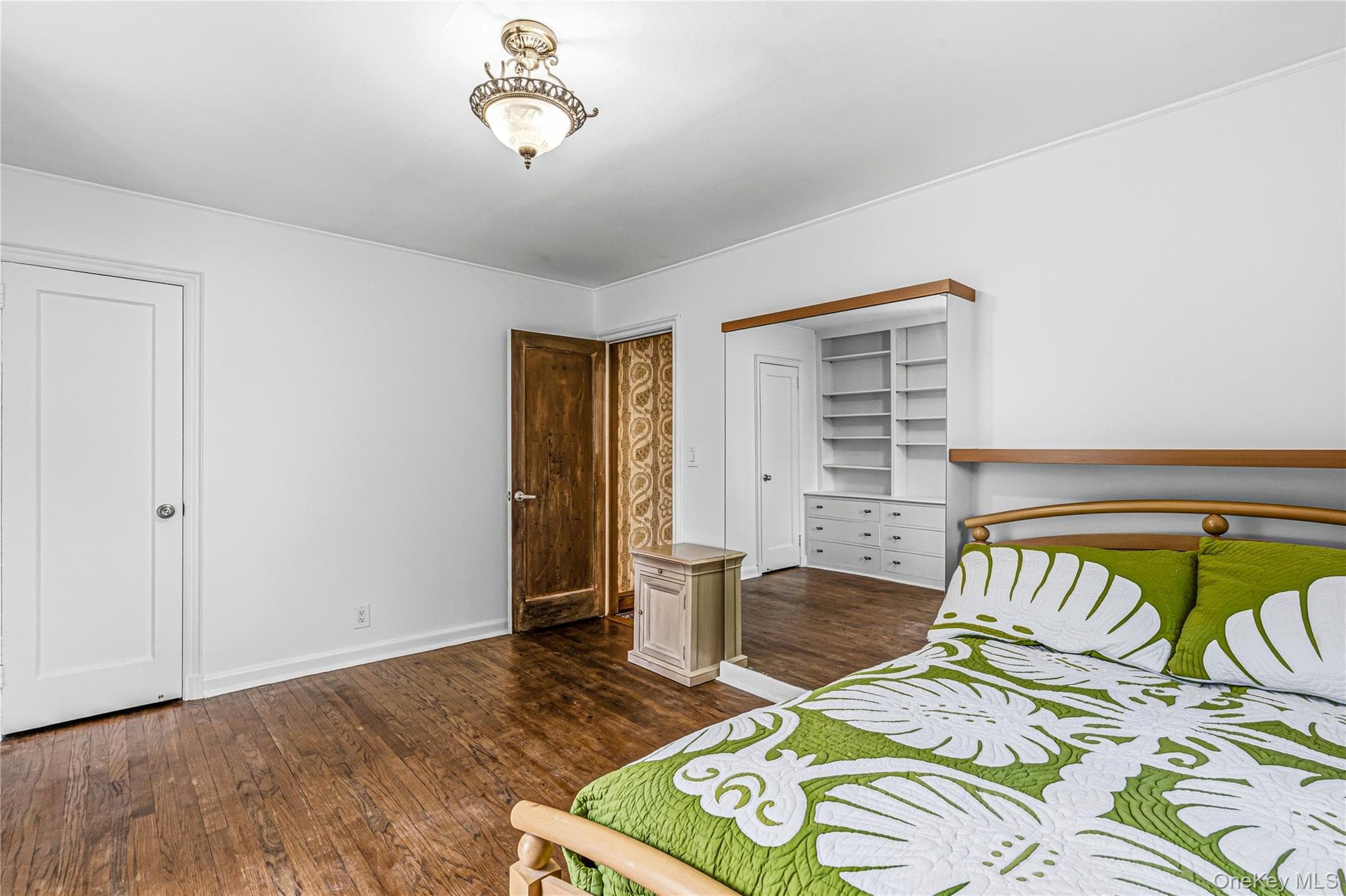 36 Strathmore Road thumbnail 23