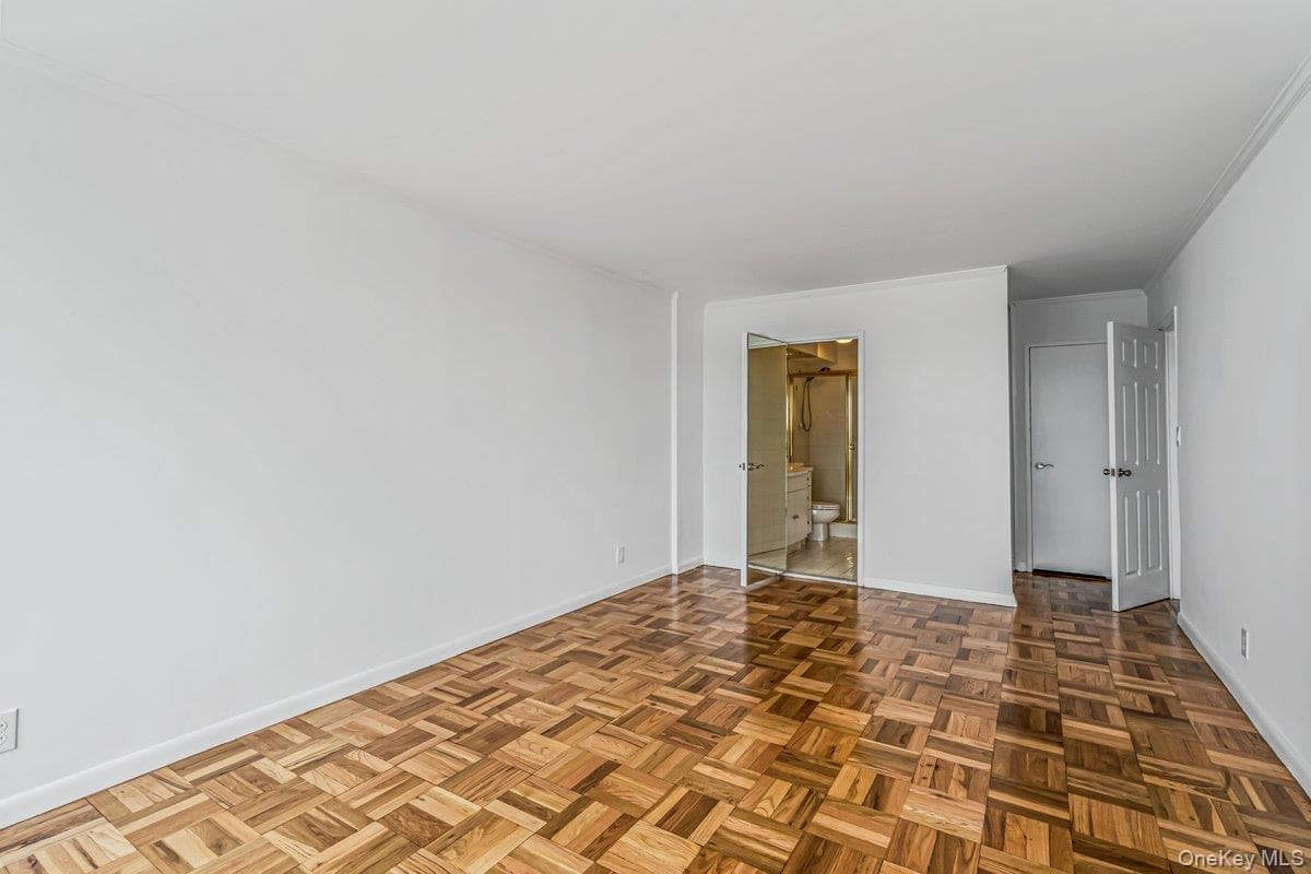 166-25 Powells Cove Boulevard Unit: 18C thumbnail 21