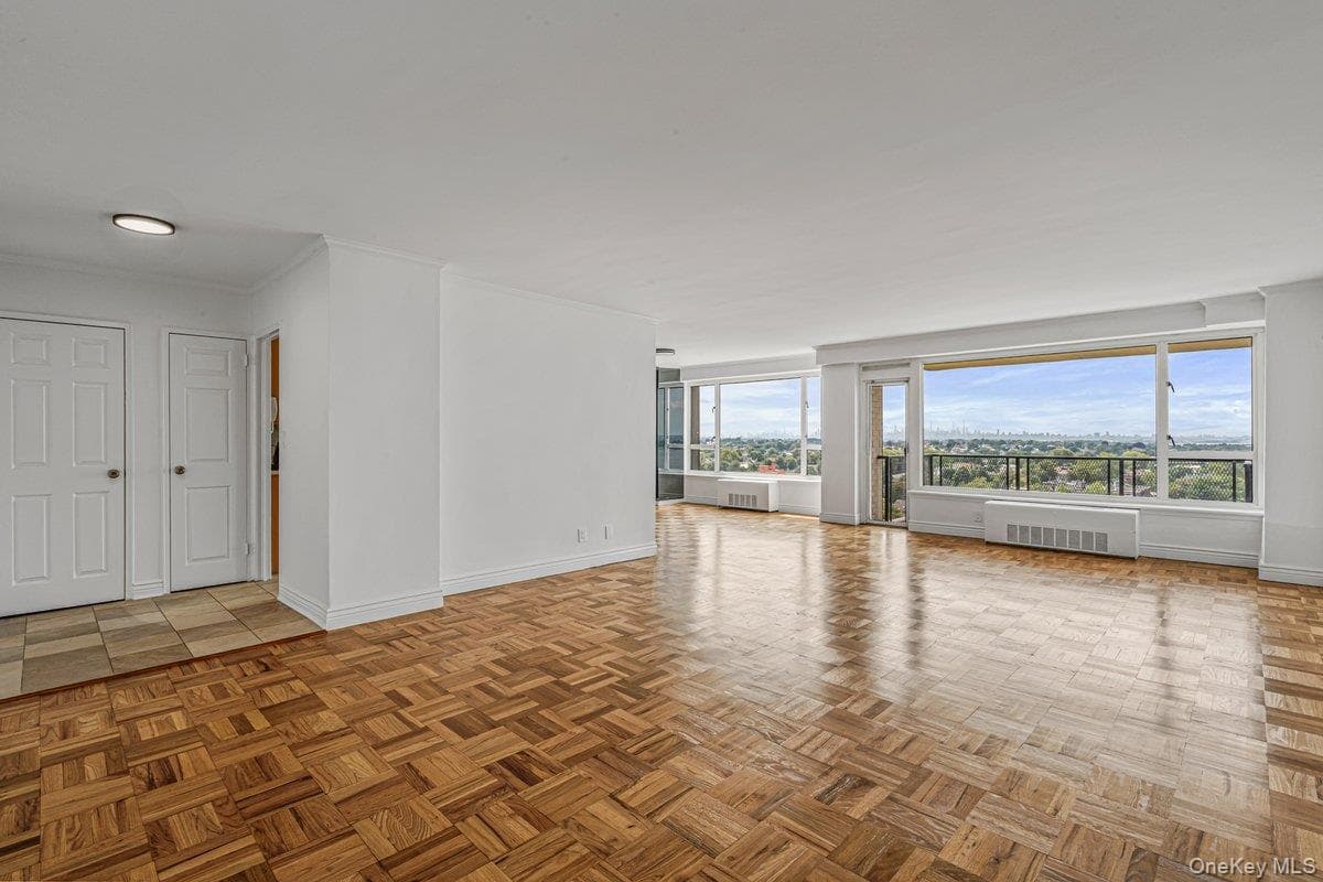 166-25 Powells Cove Boulevard Unit: 18C thumbnail 7