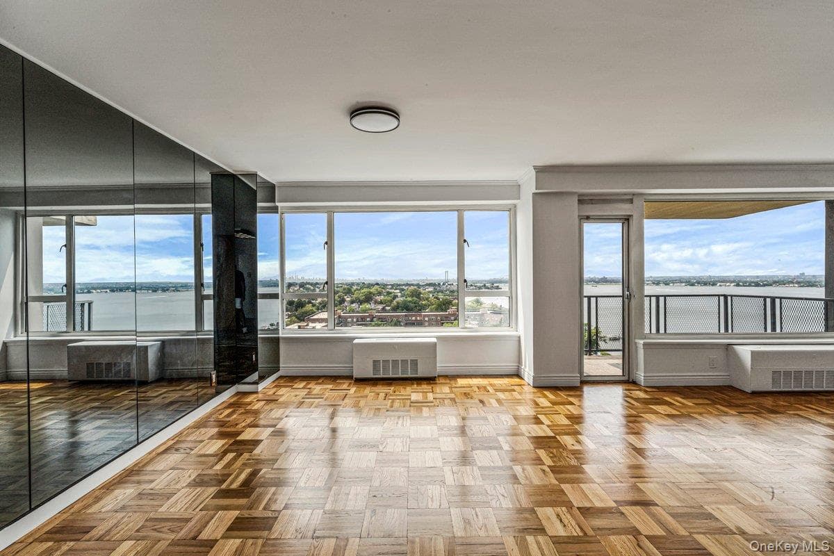 166-25 Powells Cove Boulevard Unit: 18C thumbnail 3