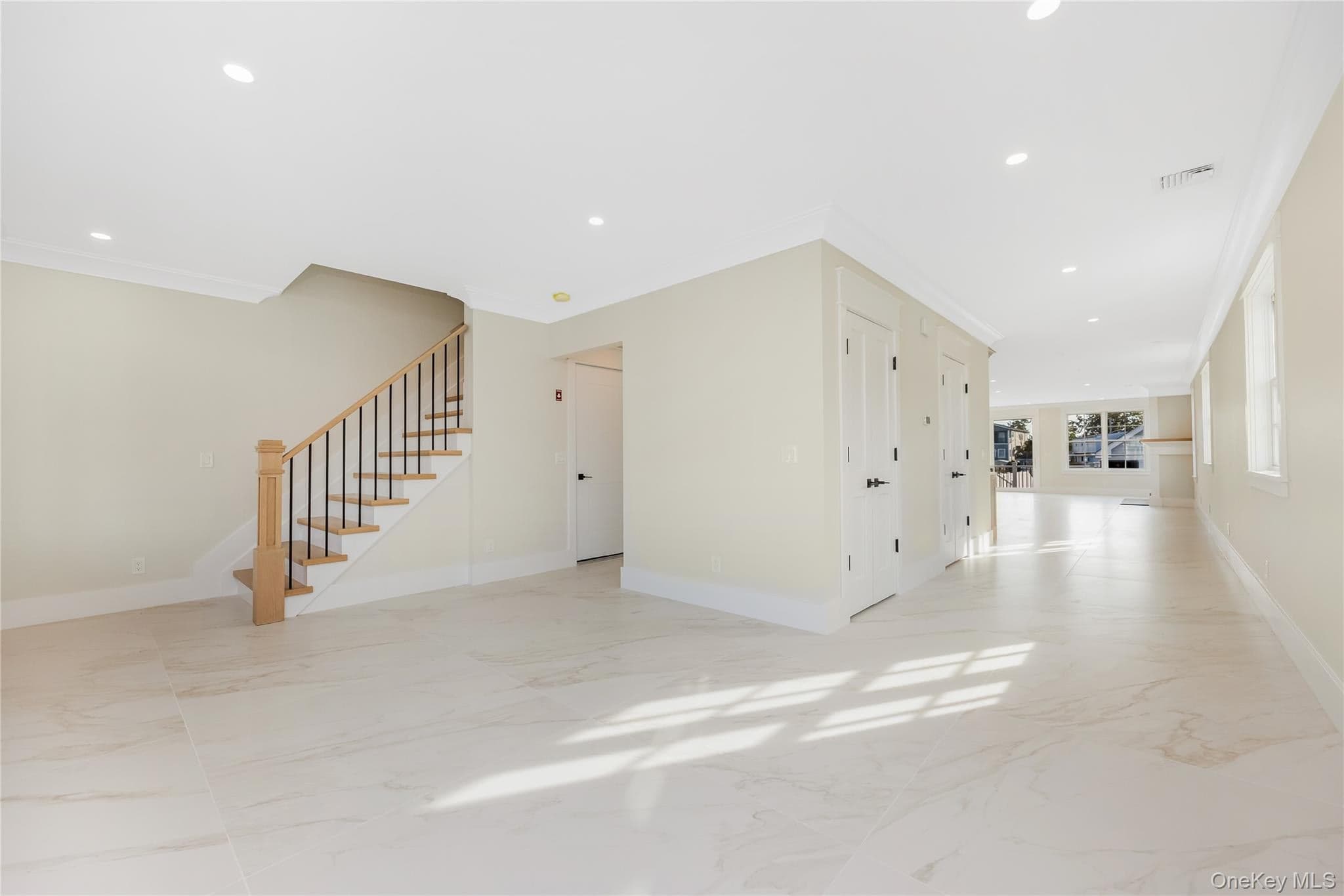 11 Riverdale Avenue thumbnail 14