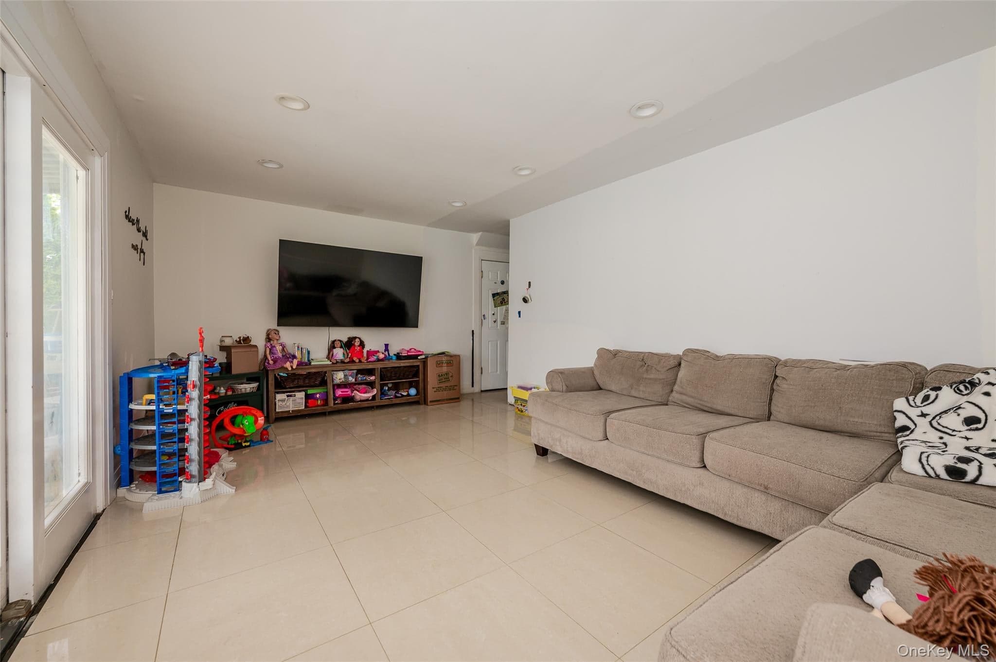 122 Clinton Avenue thumbnail 12