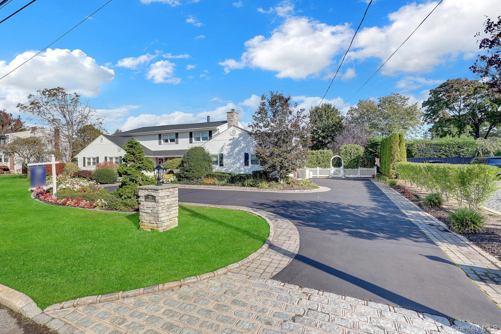 257 Shadybrook Lane thumbnail 6