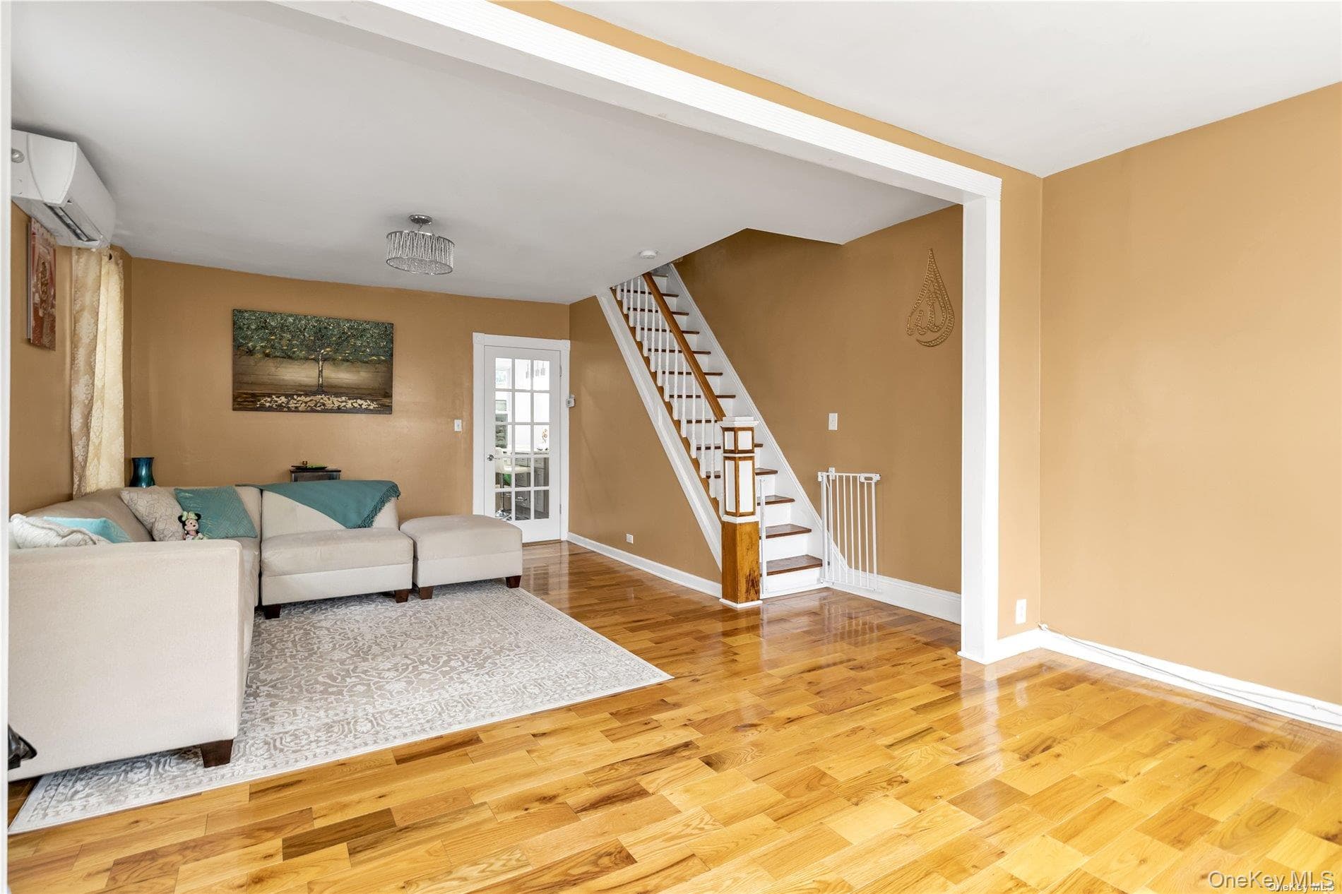 142-34 Sutter Avenue thumbnail 3