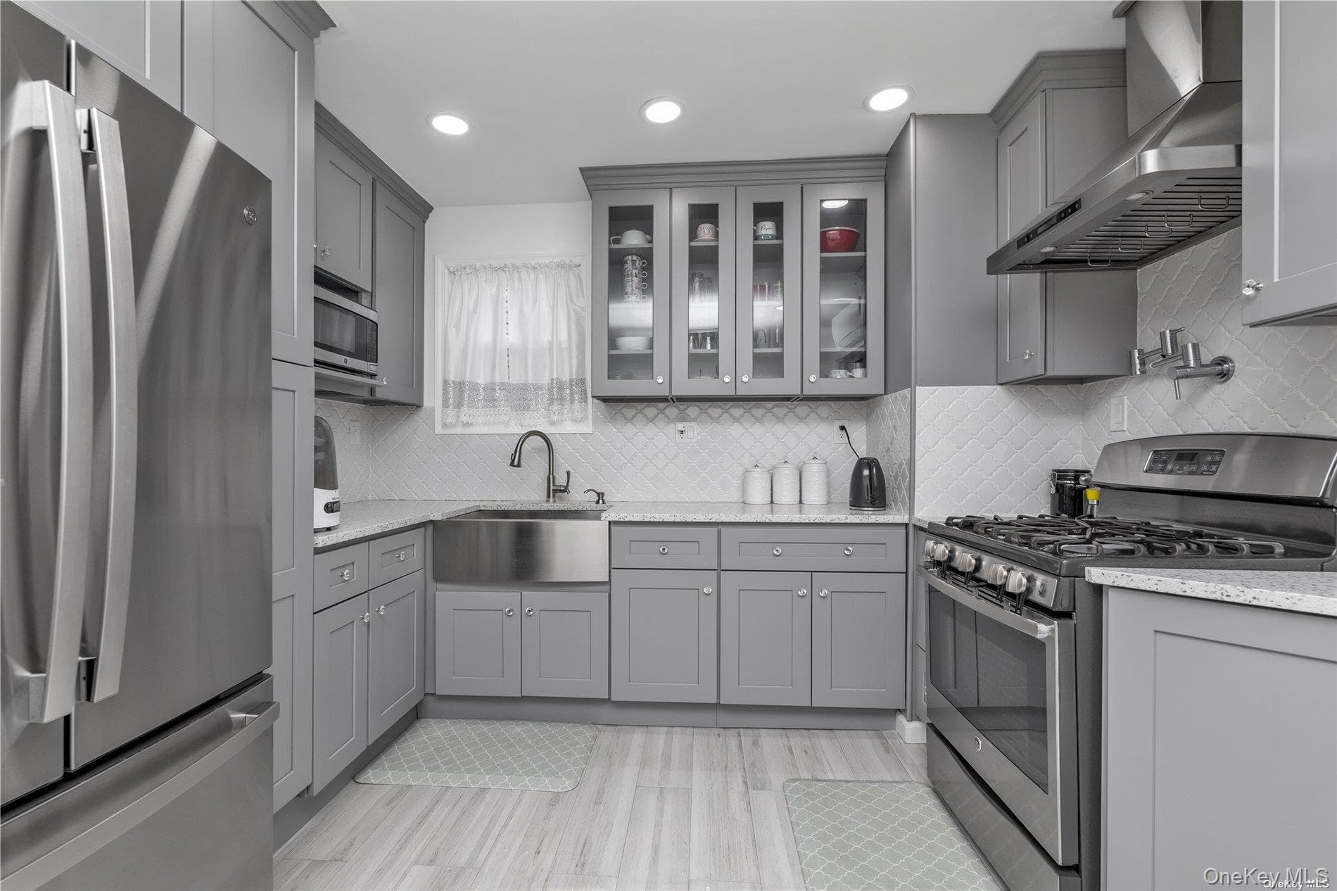 142-34 Sutter Avenue thumbnail 5