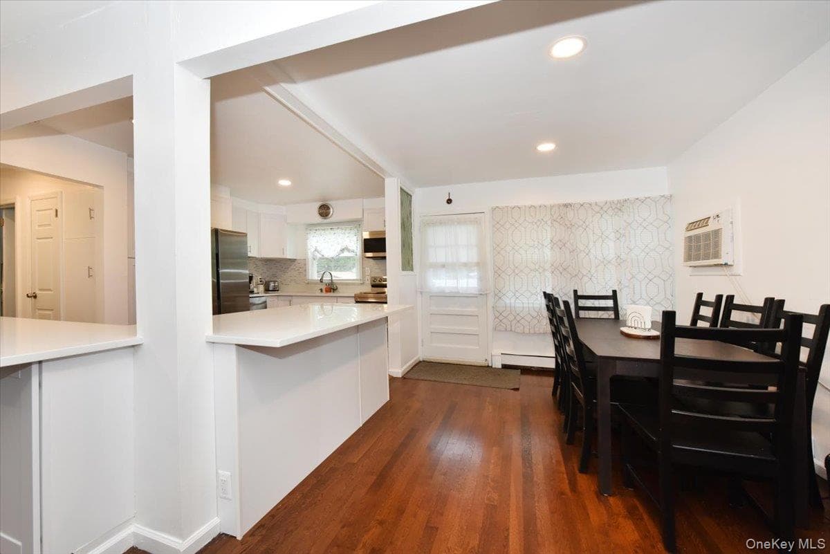 95 Jenkins Avenue thumbnail 9