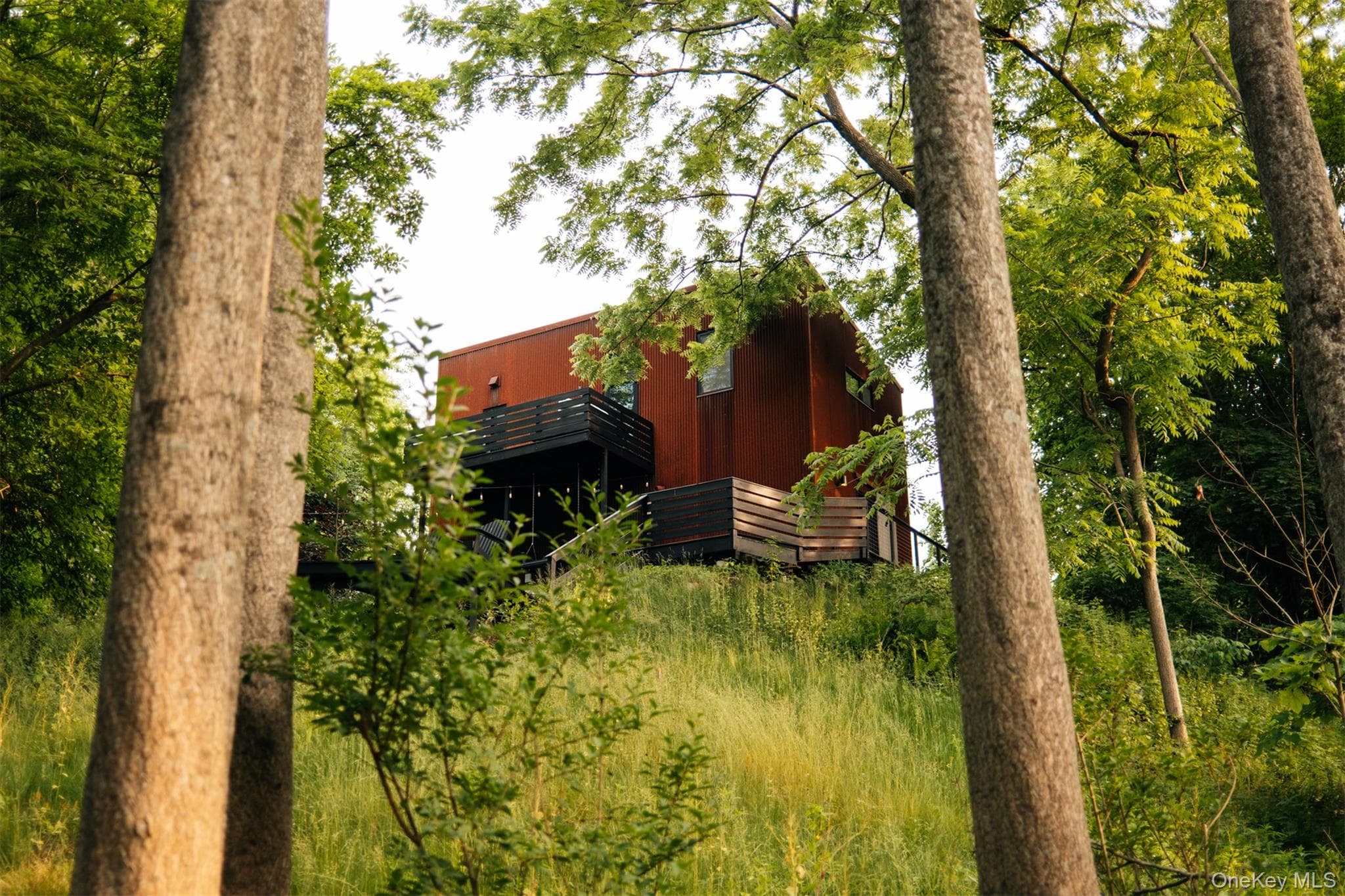 402 Washington Street, Hudson