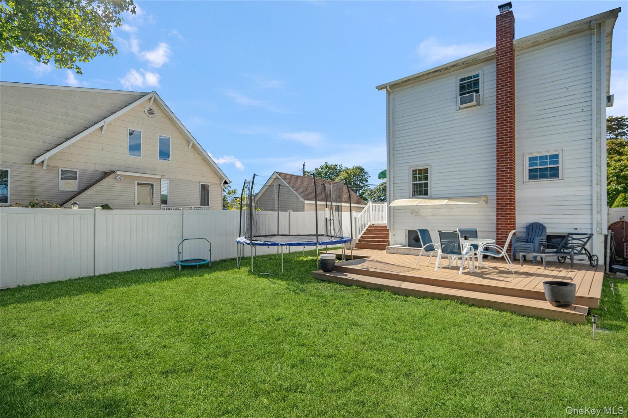 422 Myrtle Avenue thumbnail 17