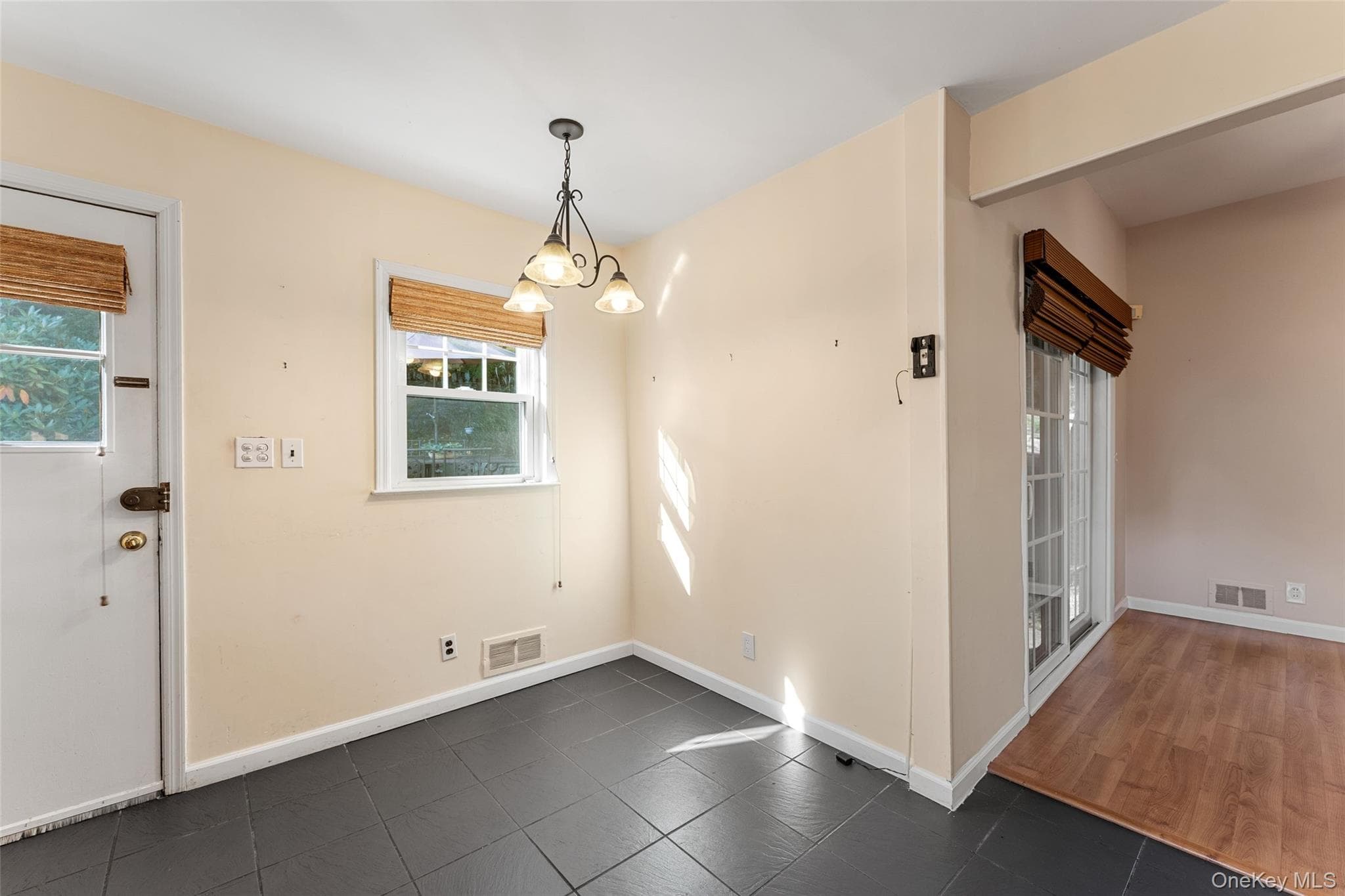 53 Stanley Avenue thumbnail 14
