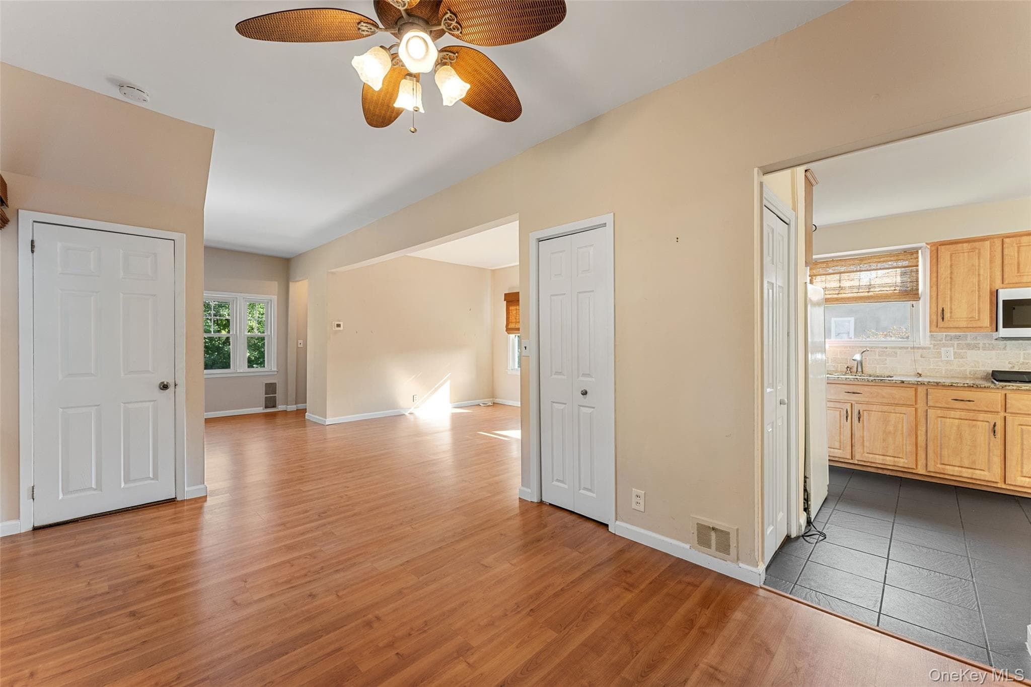 53 Stanley Avenue thumbnail 9