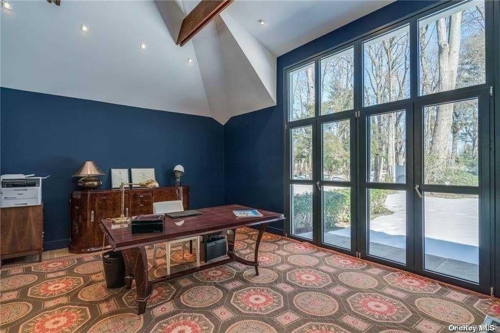 8 Frost Creek Drive thumbnail 25