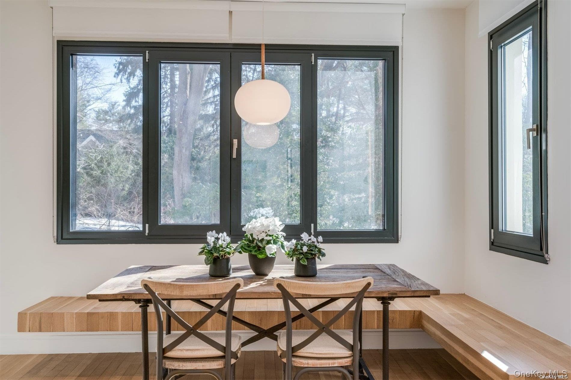 8 Frost Creek Drive thumbnail 11