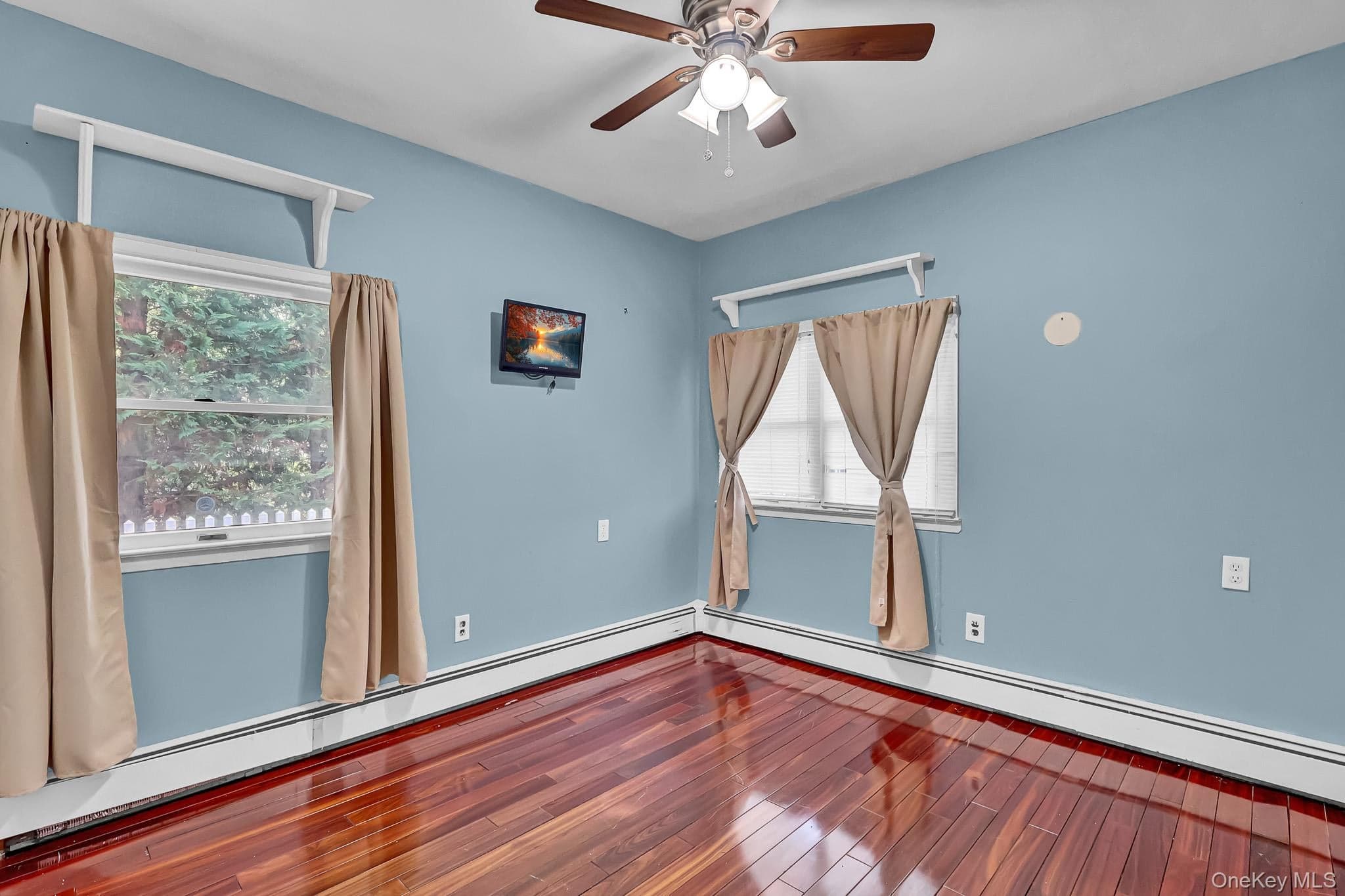 948 Simon Place thumbnail 18