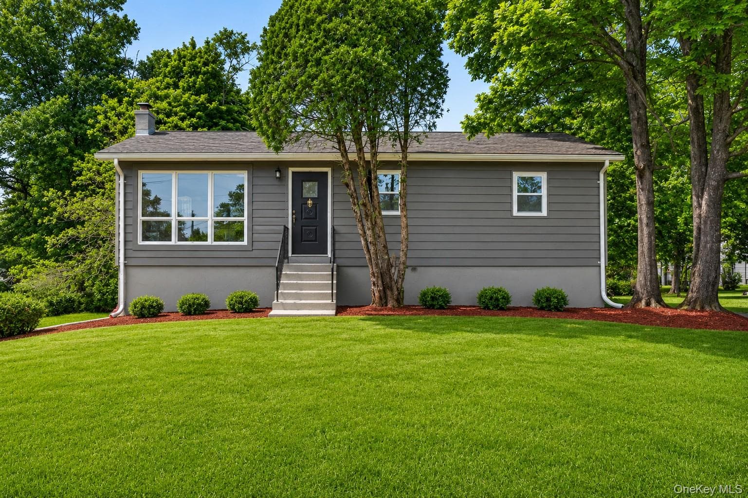 4 Maple Lane, Monroe