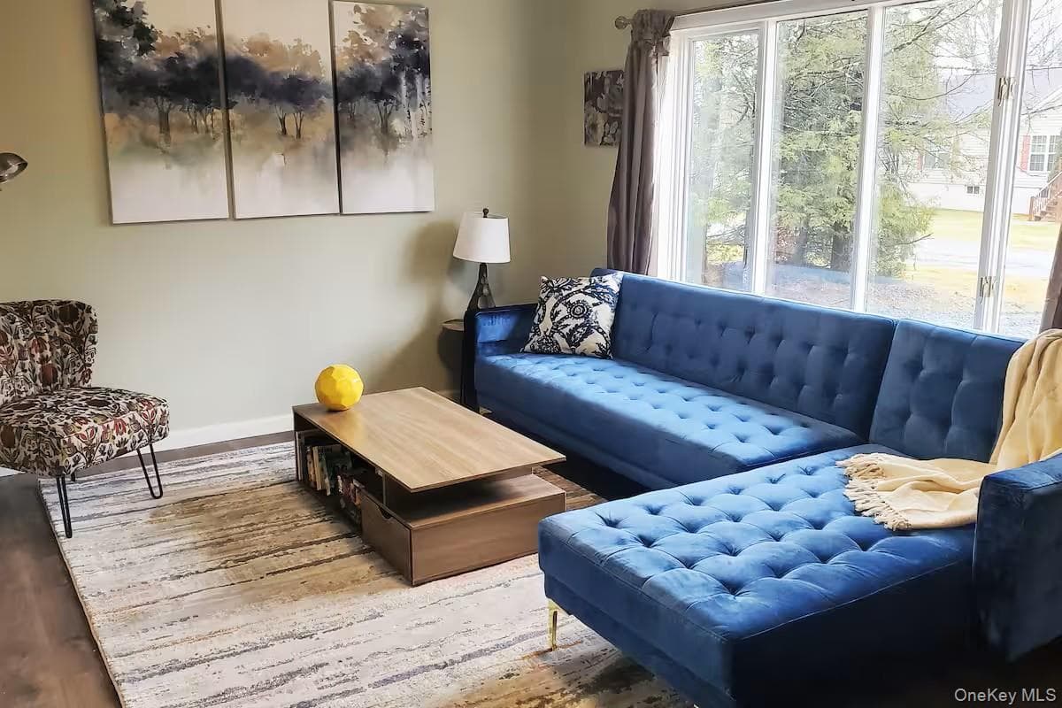 29 Edward Drive thumbnail 4