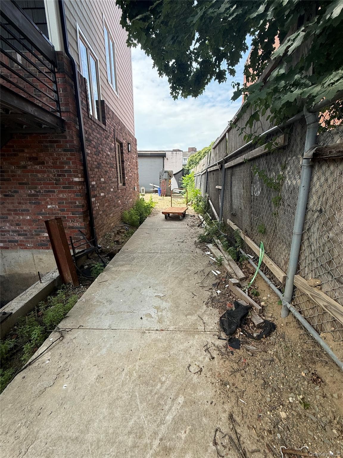 9430 Albert Road thumbnail 23