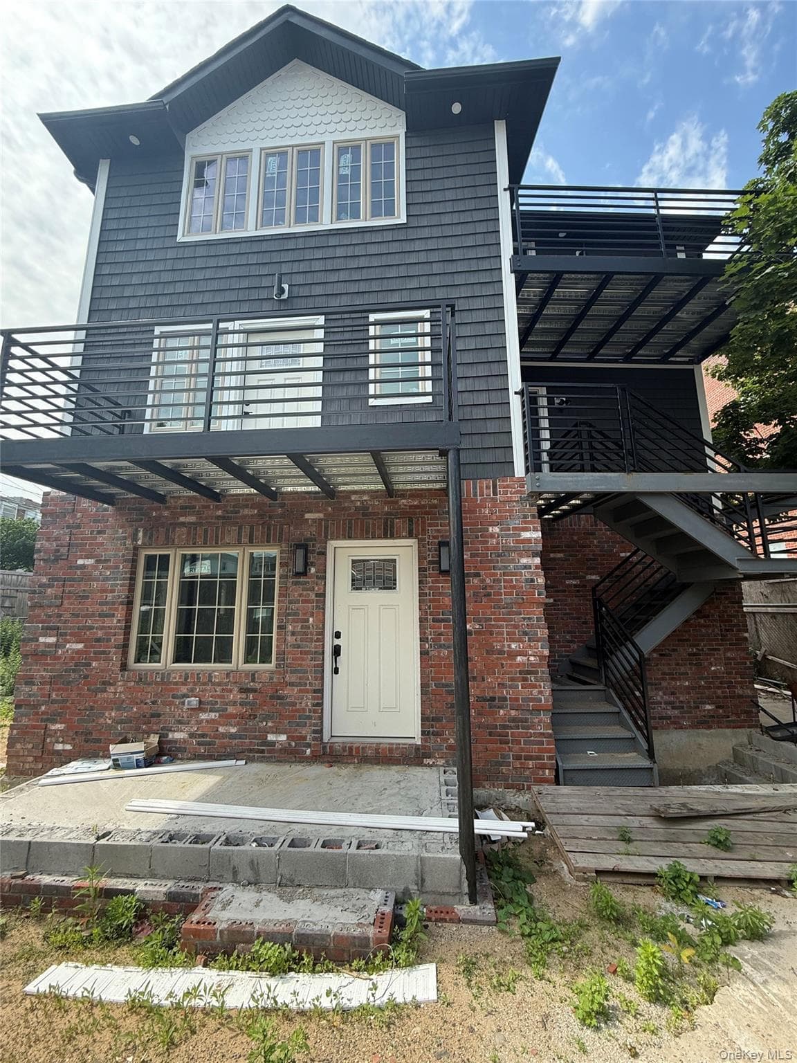 9430 Albert Road, Ozone Park