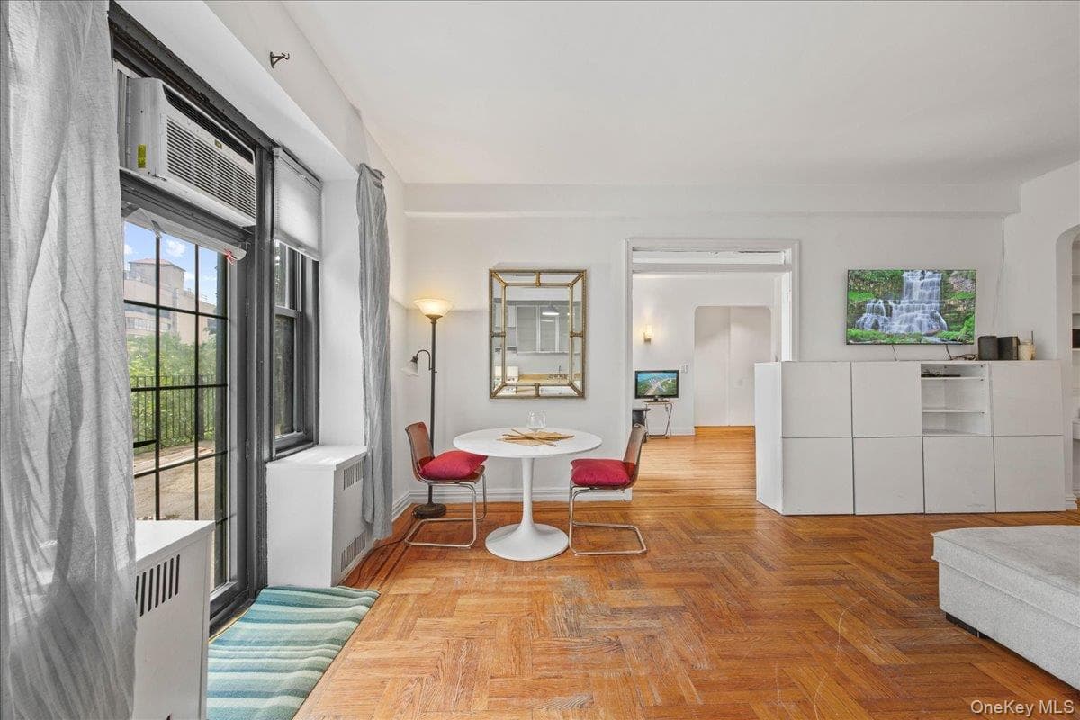 50 Park Terrace Unit: 1LM thumbnail 3