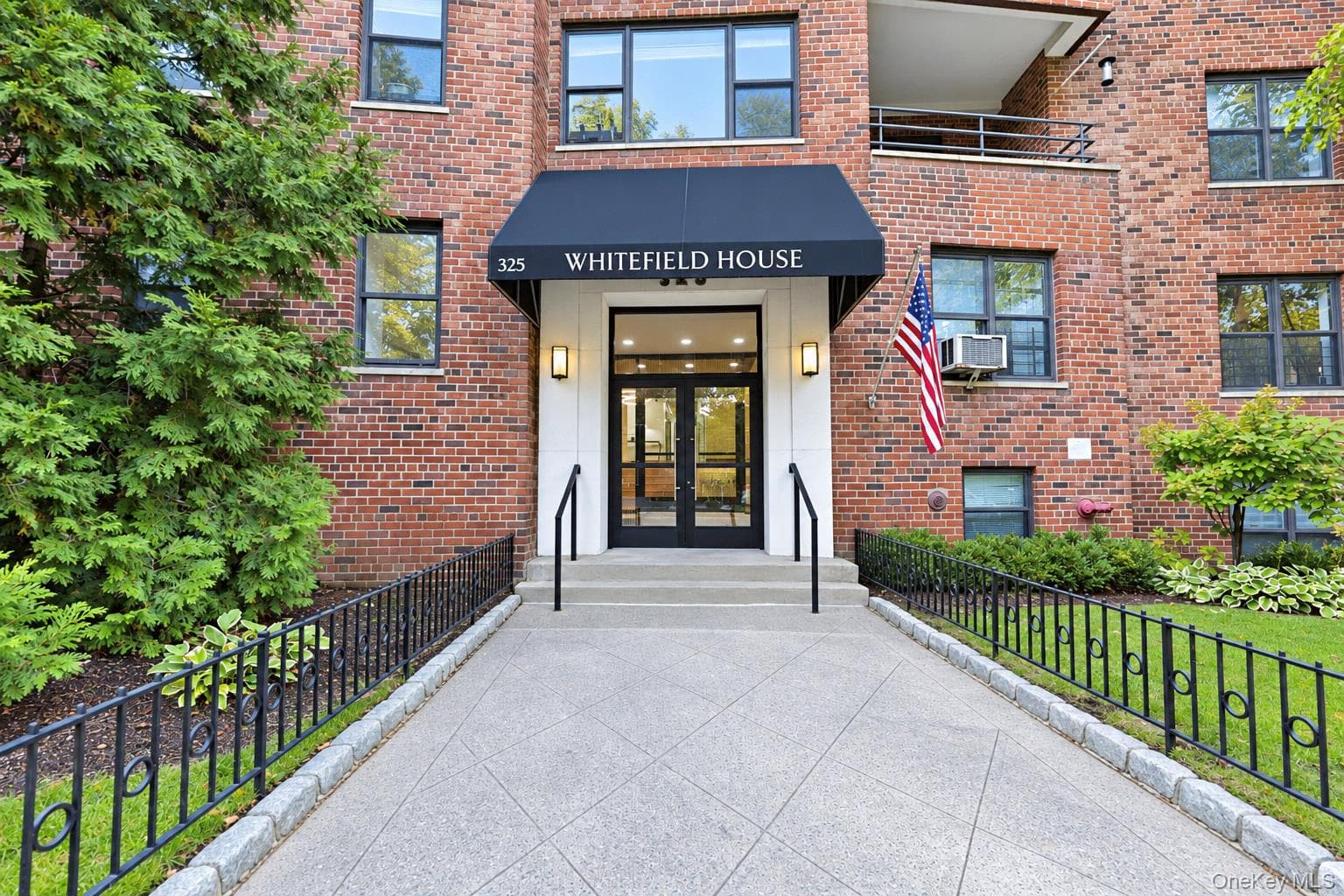 325 Main Street Unit: 2G photo 1
